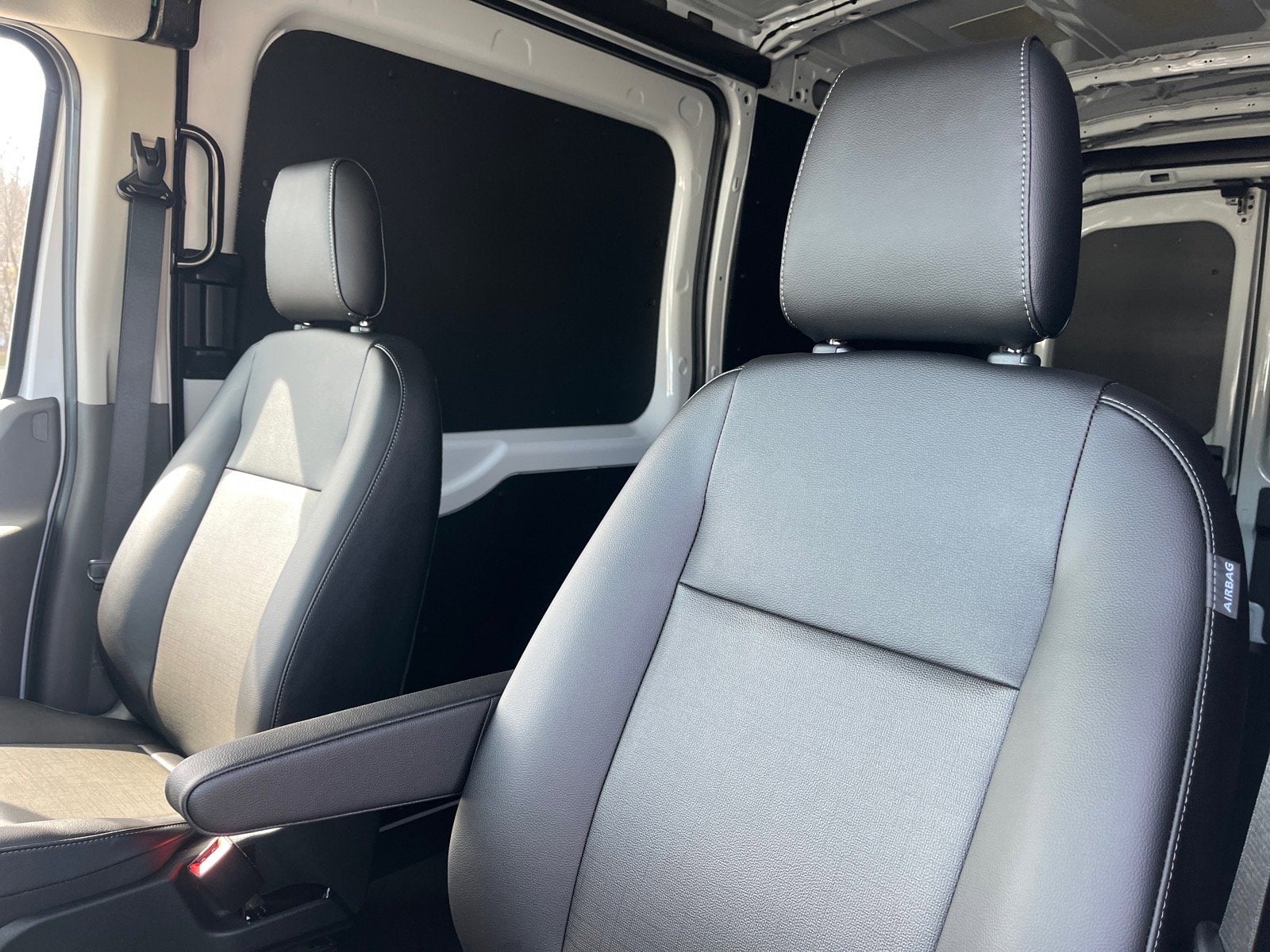 2026 Ford Transit Cargo Van Base