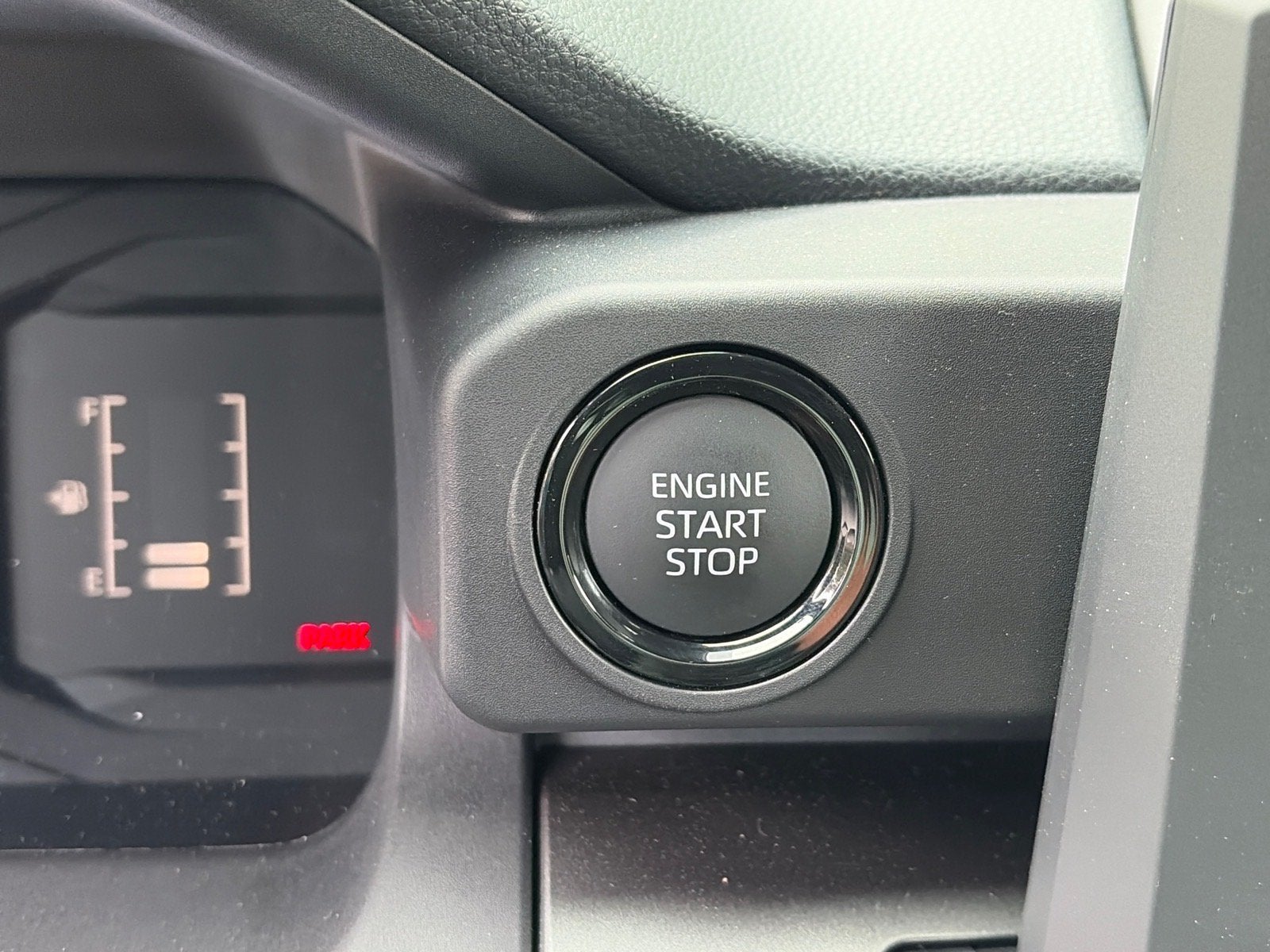 2026 Toyota Tacoma 4WD SR5