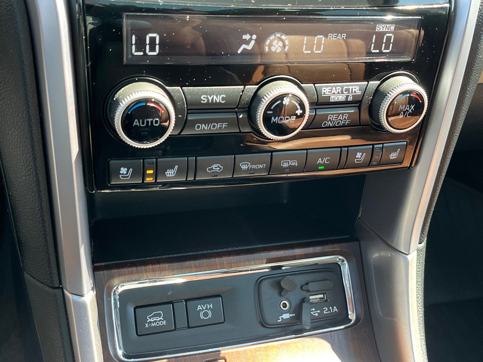 2022 Subaru Ascent Touring