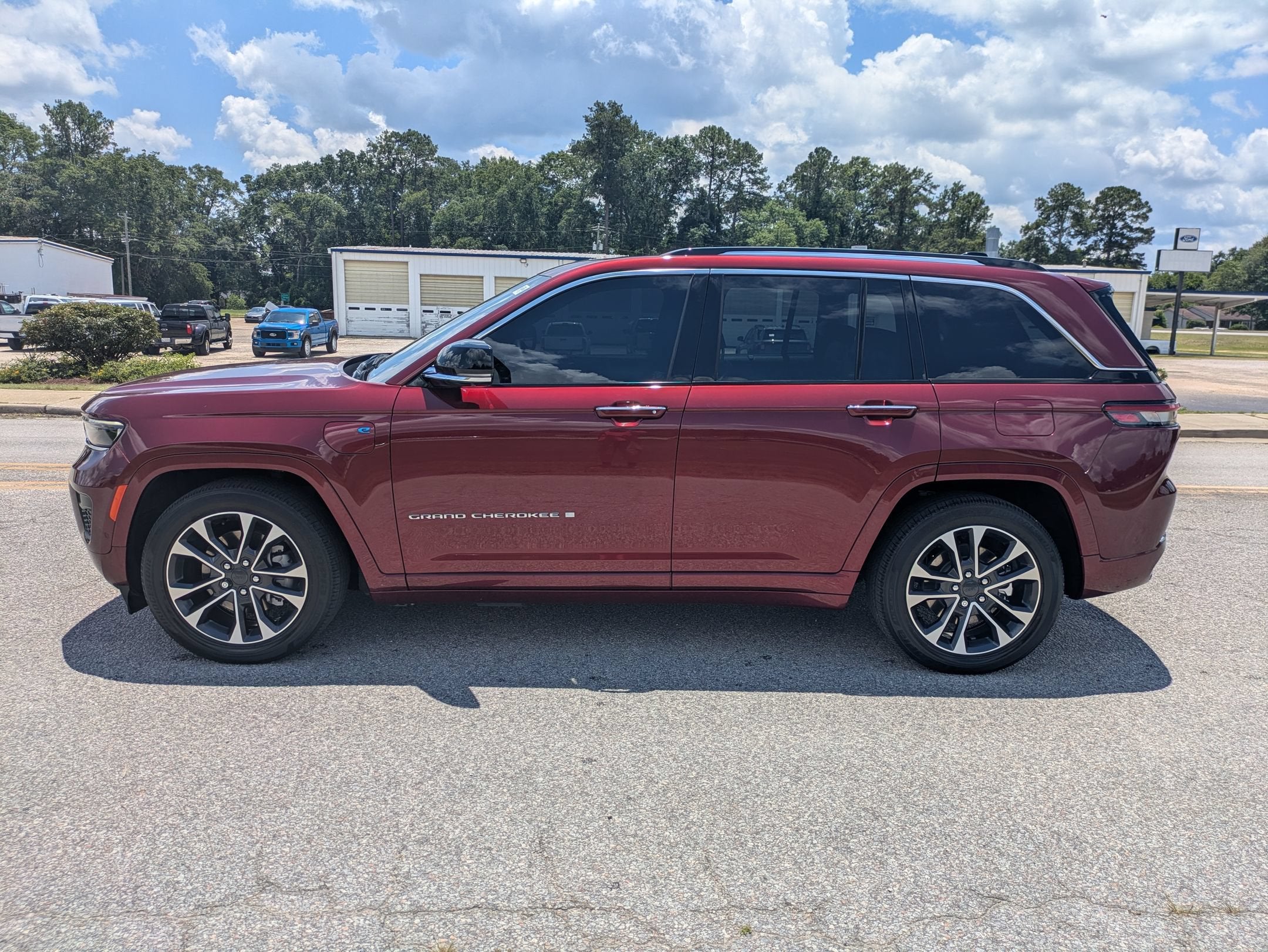 2023 Jeep Grand Cherokee 4xe Overland