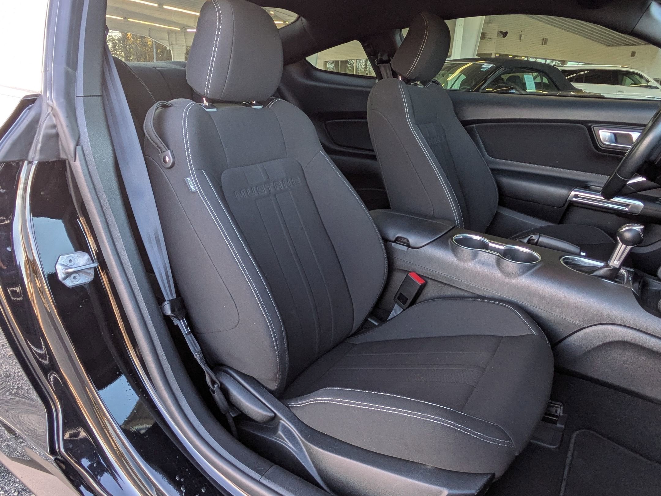 2020 Ford Mustang EcoBoost