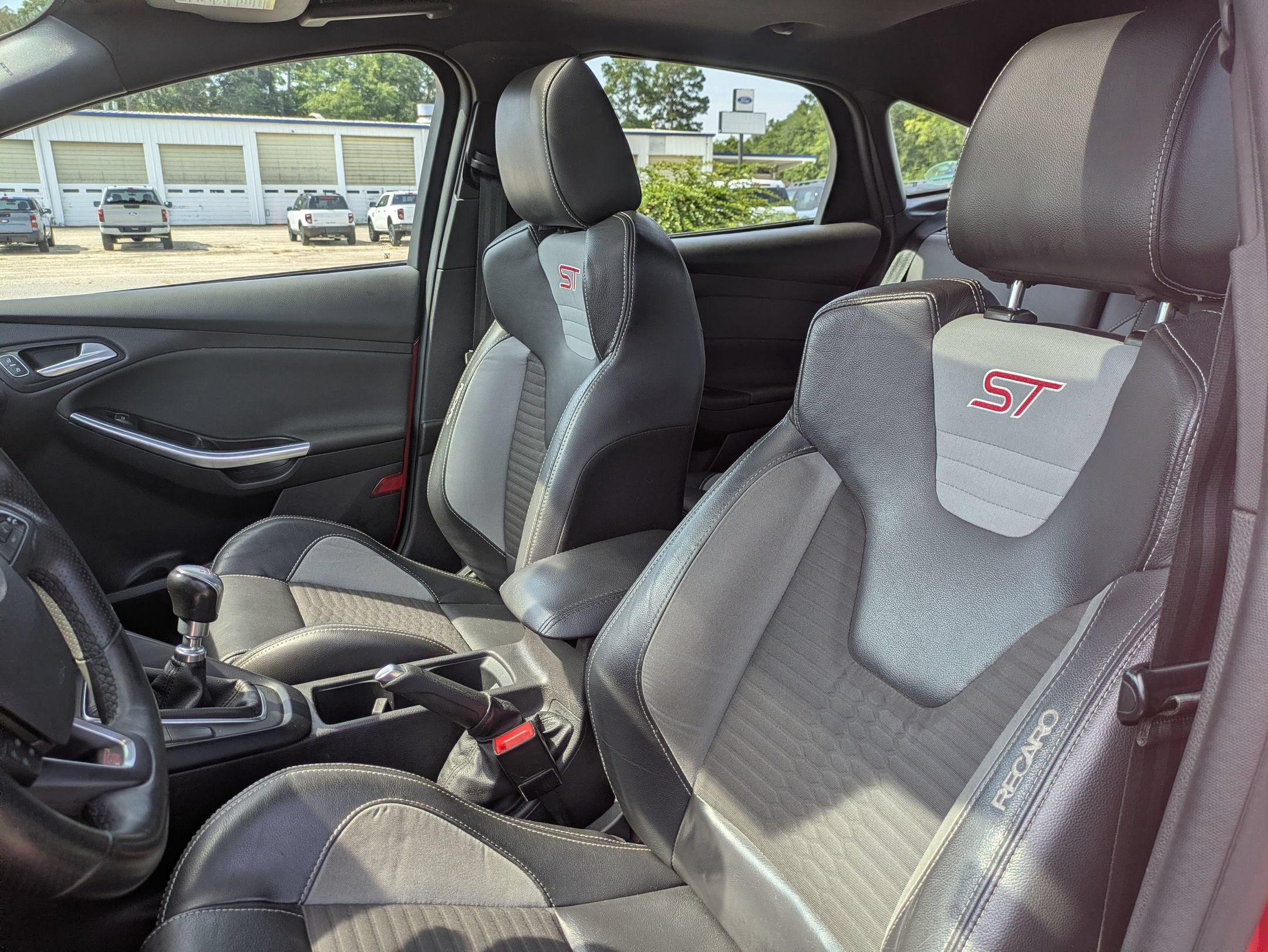 2017 Ford Focus ST