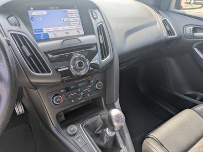 2017 Ford Focus ST