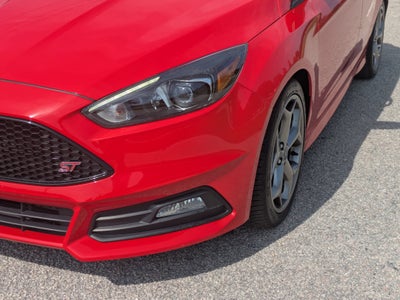 2017 Ford Focus ST
