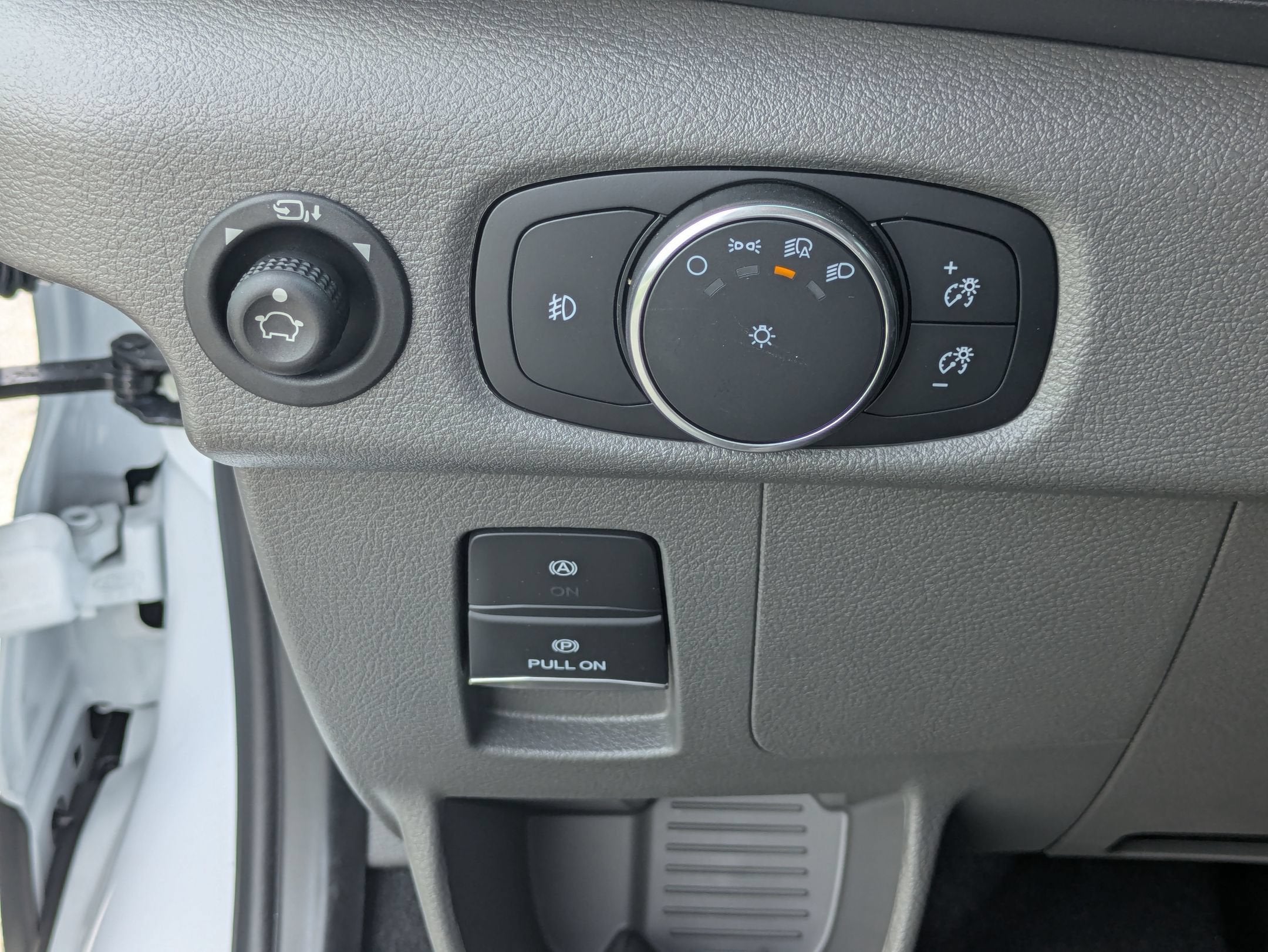 2026 Ford Transit Passenger Wagon Passenger Van XLT
