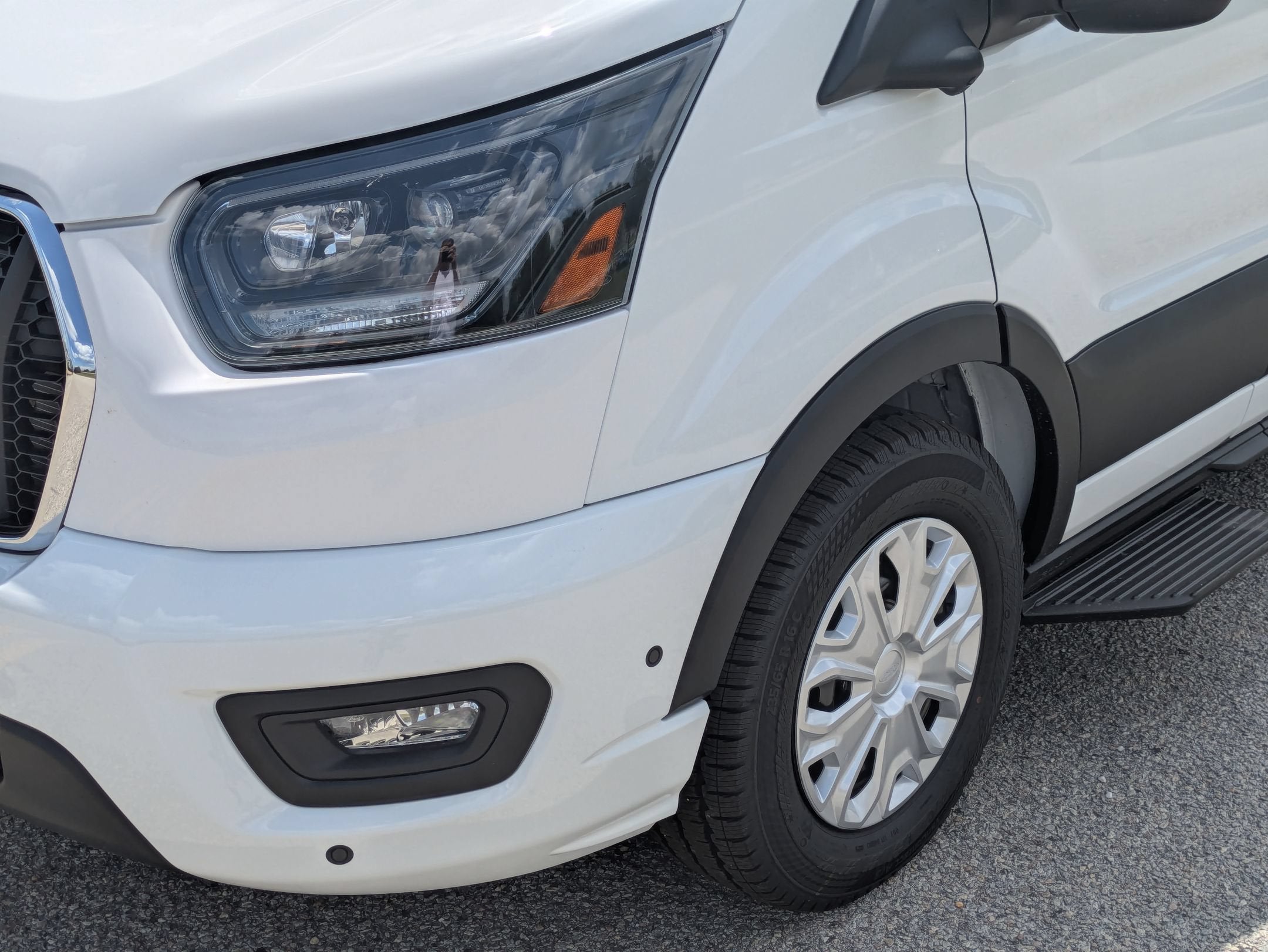 2026 Ford Transit Passenger Wagon Passenger Van XLT