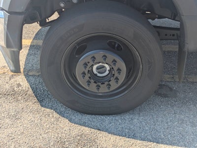 2023 Ford Super Duty F-550 DRW XLT