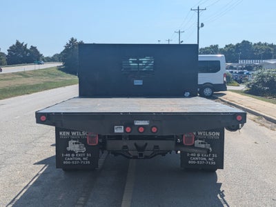 2023 Ford Super Duty F-550 DRW XLT