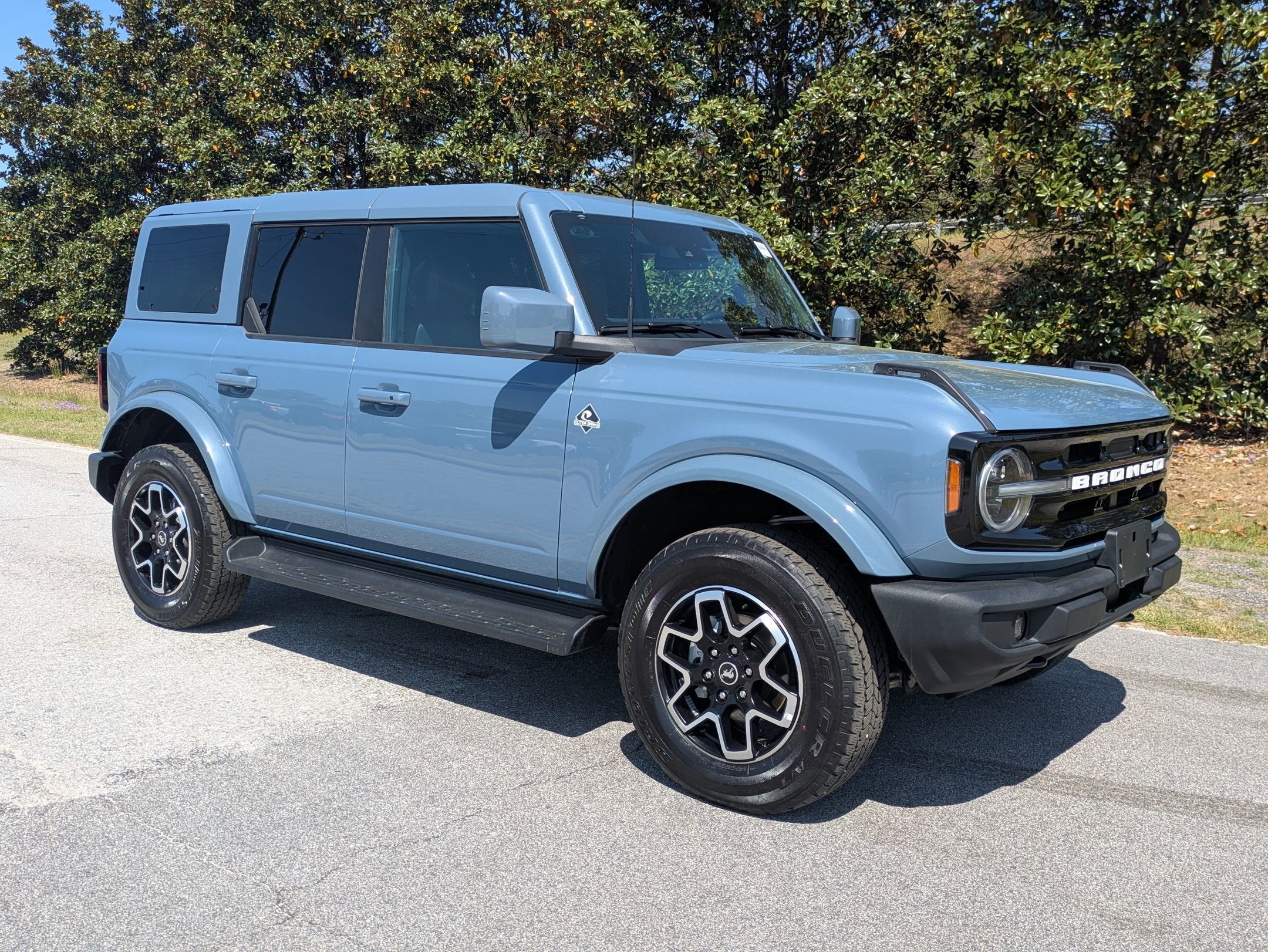 2025 Ford Bronco Outer Banks 4x4's photo