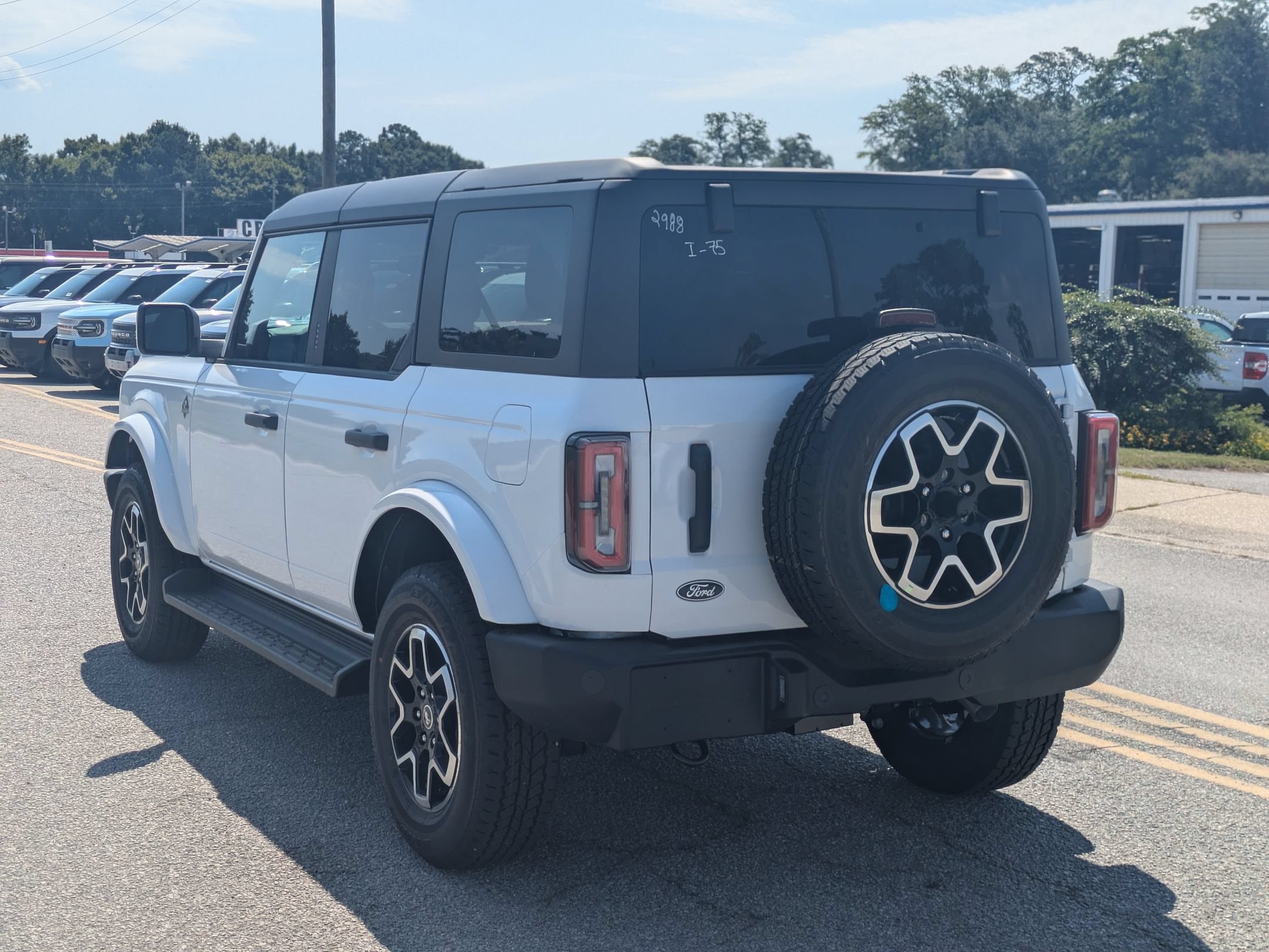 2026 Ford Bronco Outer Banks