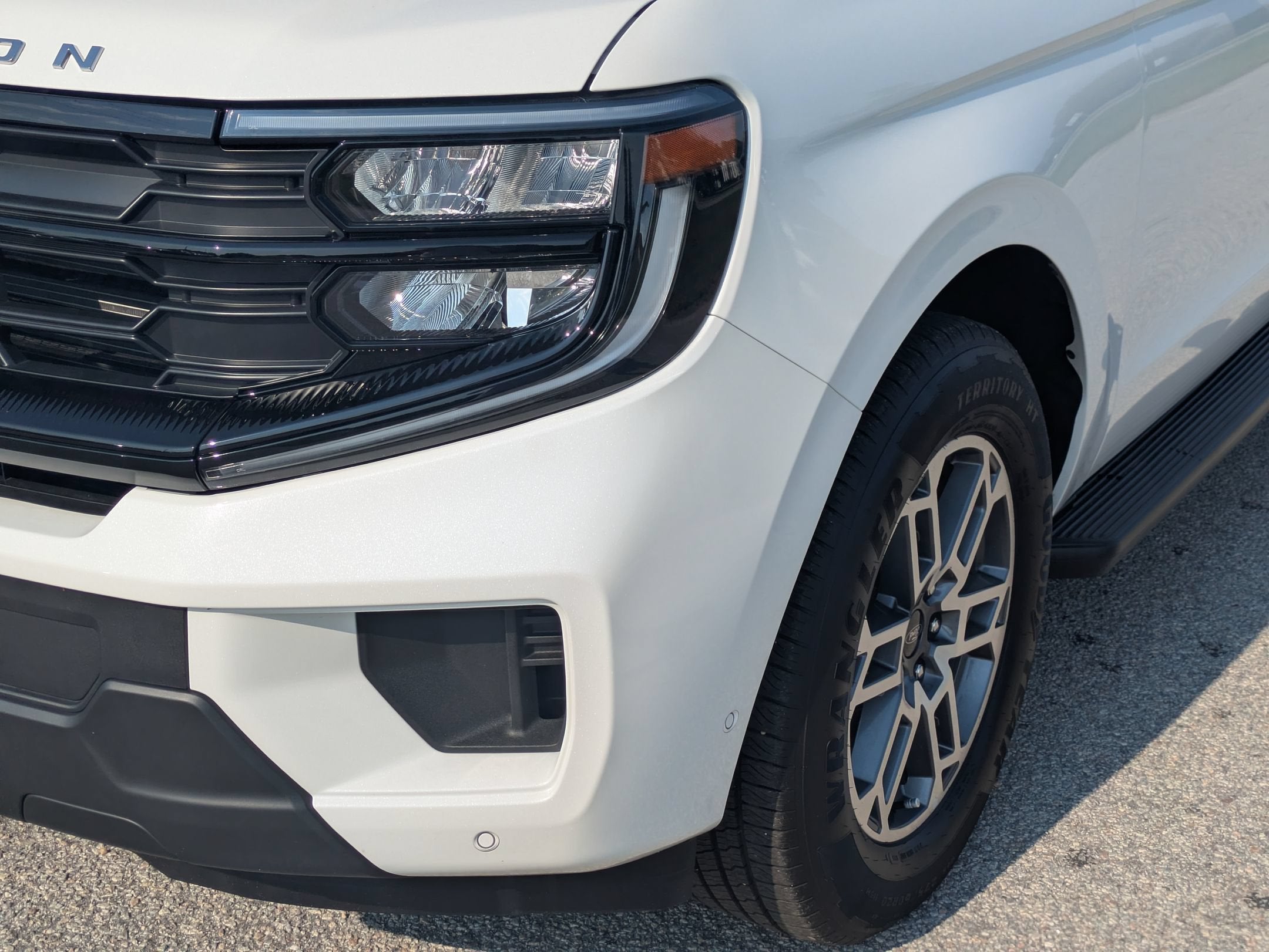 2025 Ford Expedition Max Active