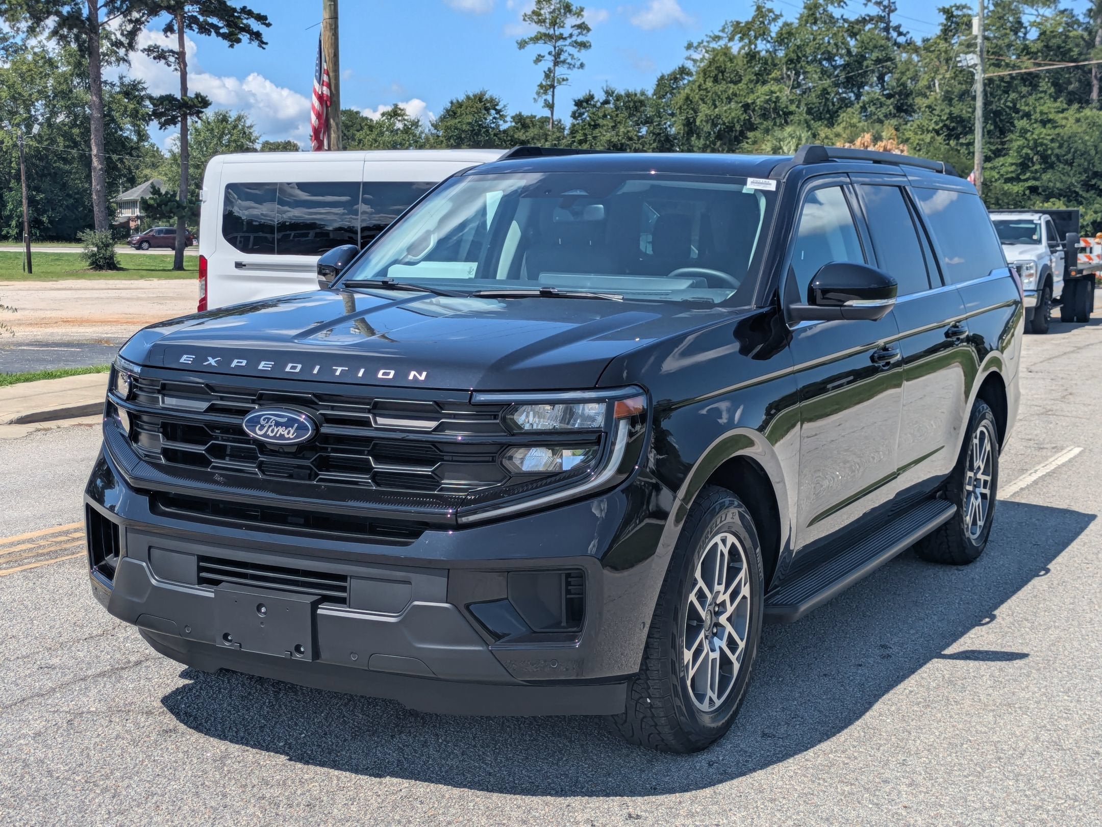 2025 Ford Expedition Max Active