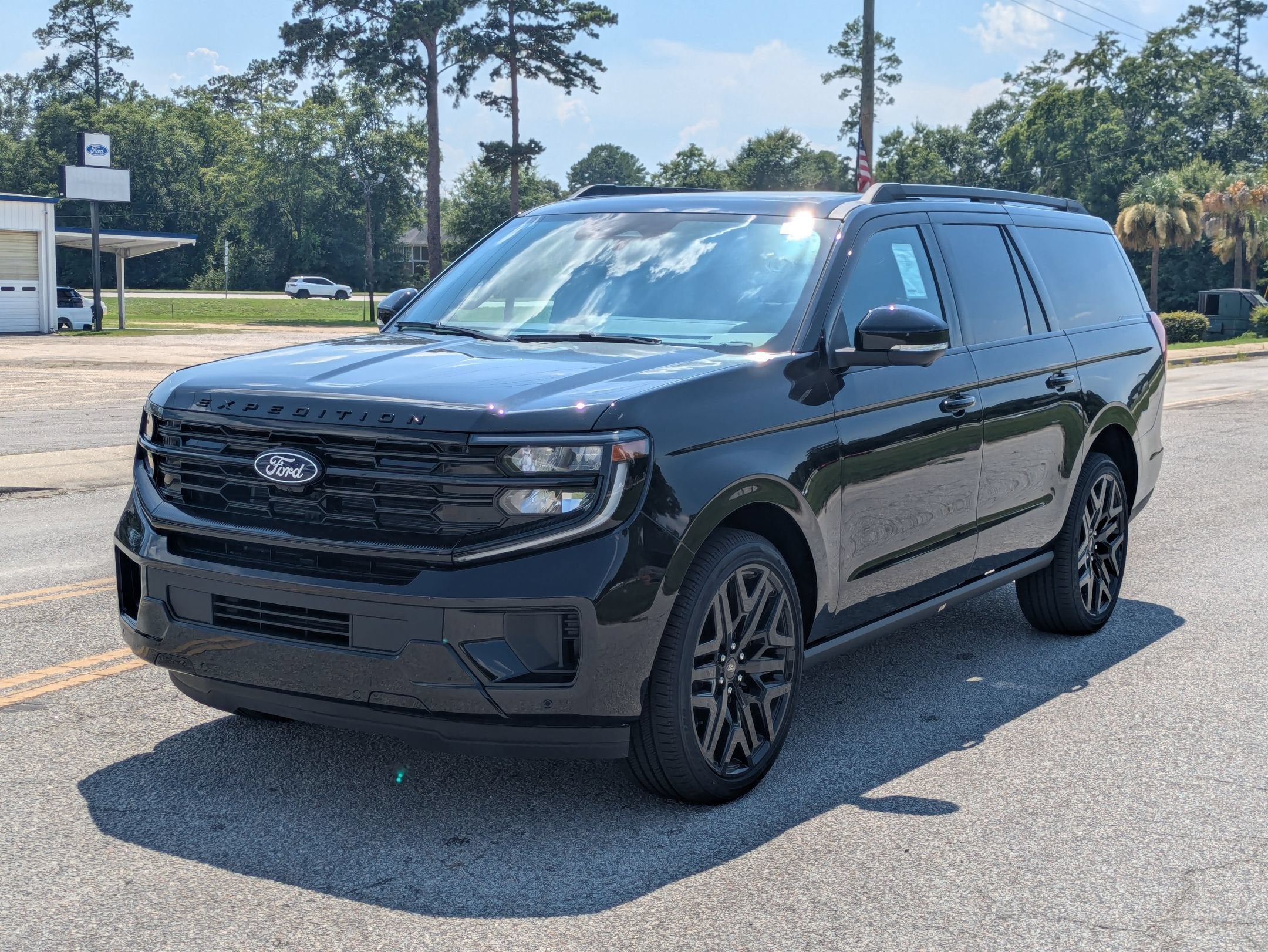 2027 Ford Expedition Max Platinum