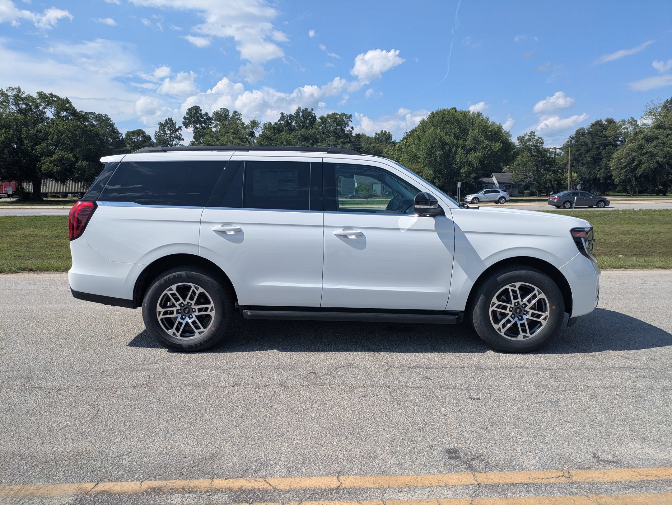 2026 Ford Expedition Active