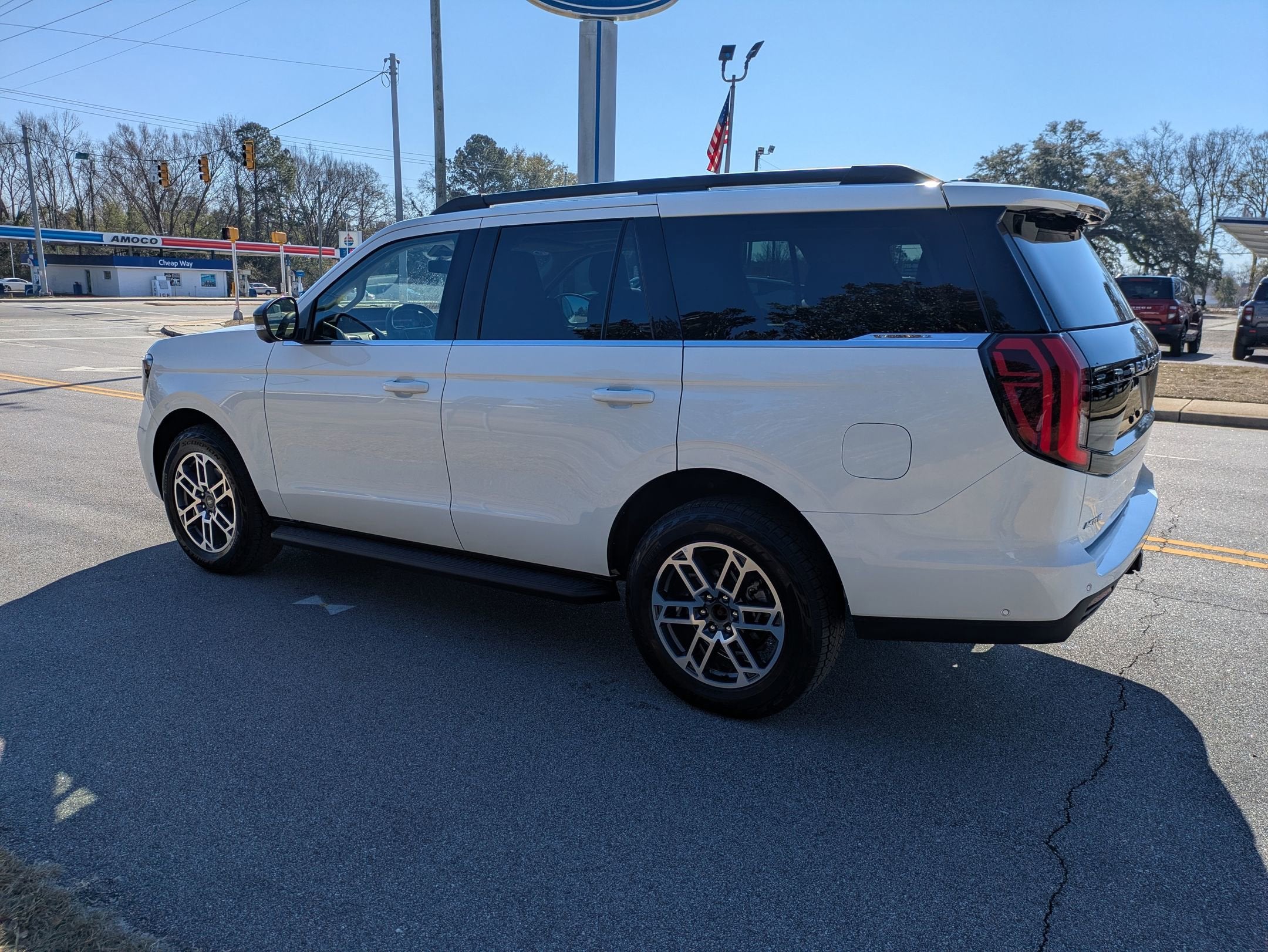 2025 Ford Expedition Active