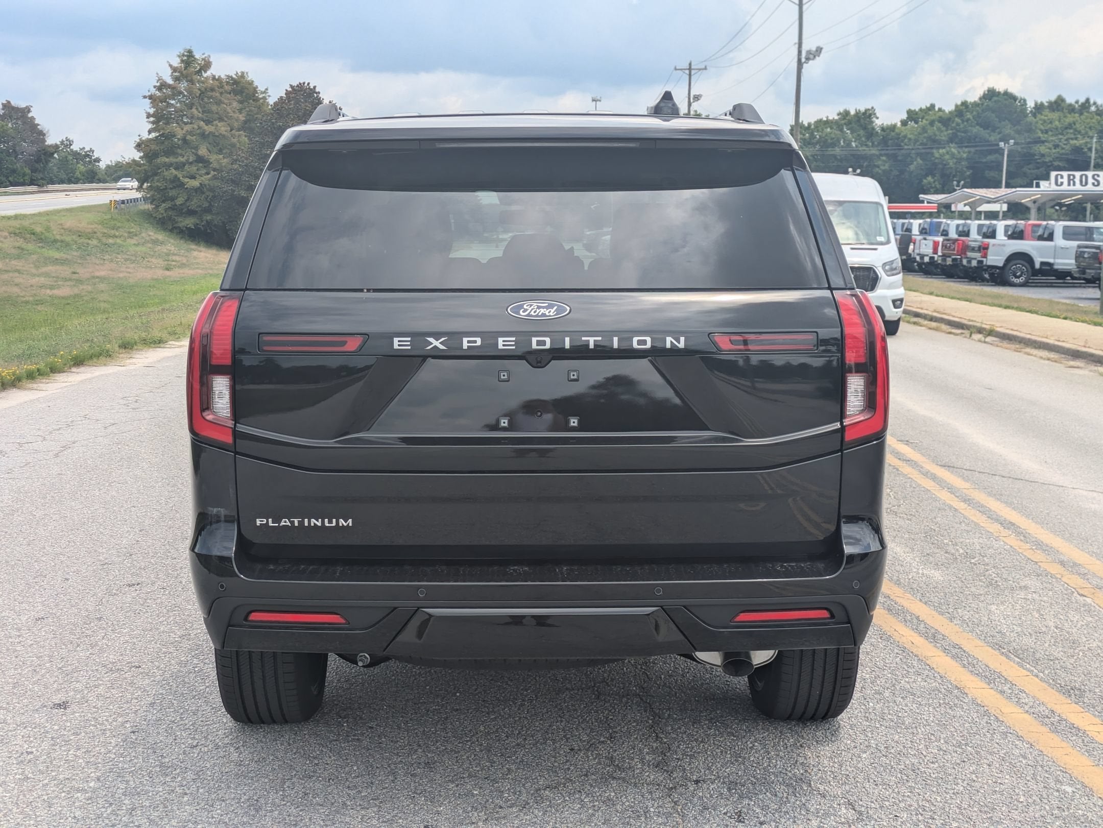 2027 Ford Expedition Platinum