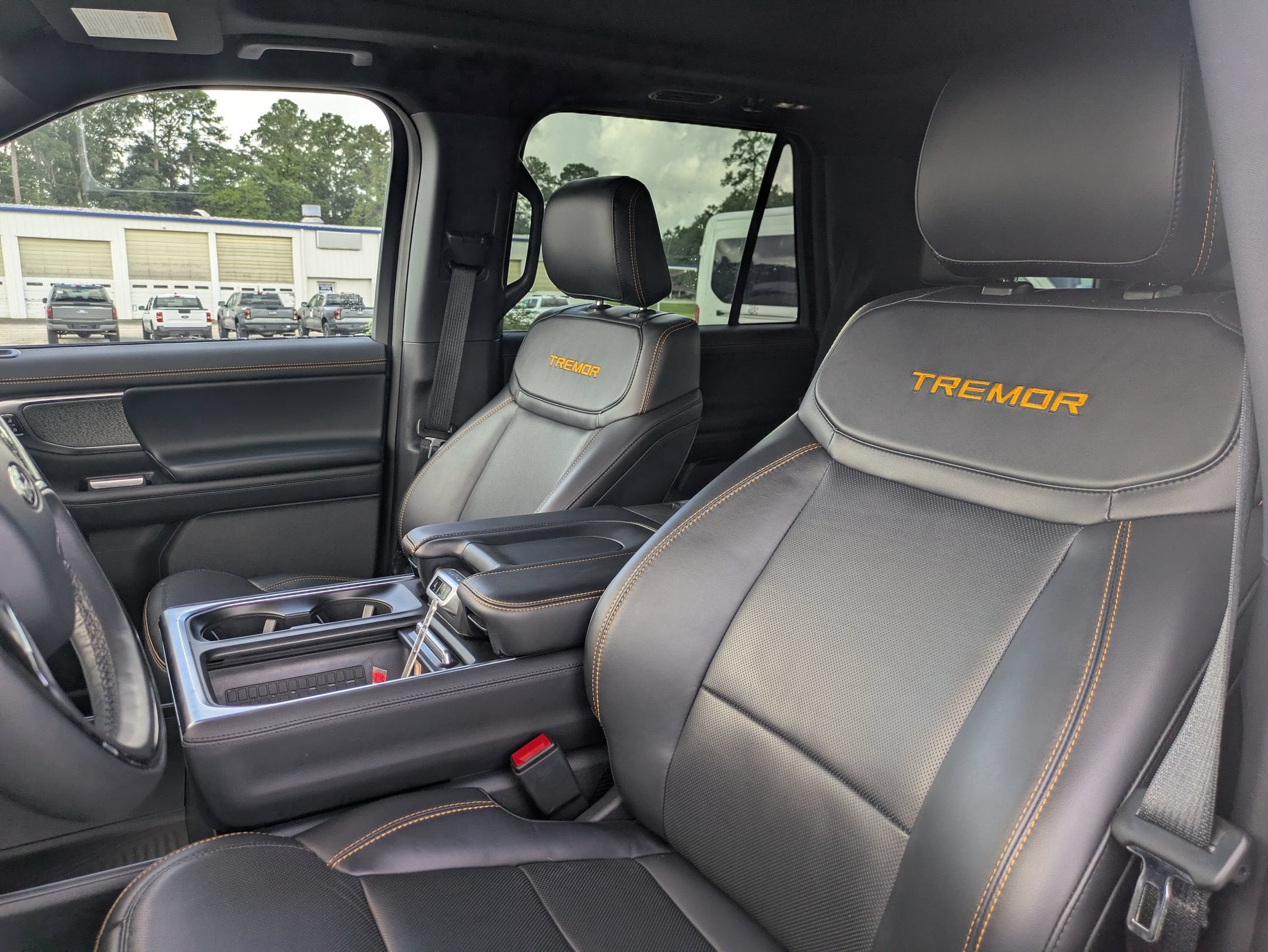 2025 Ford Expedition Tremor