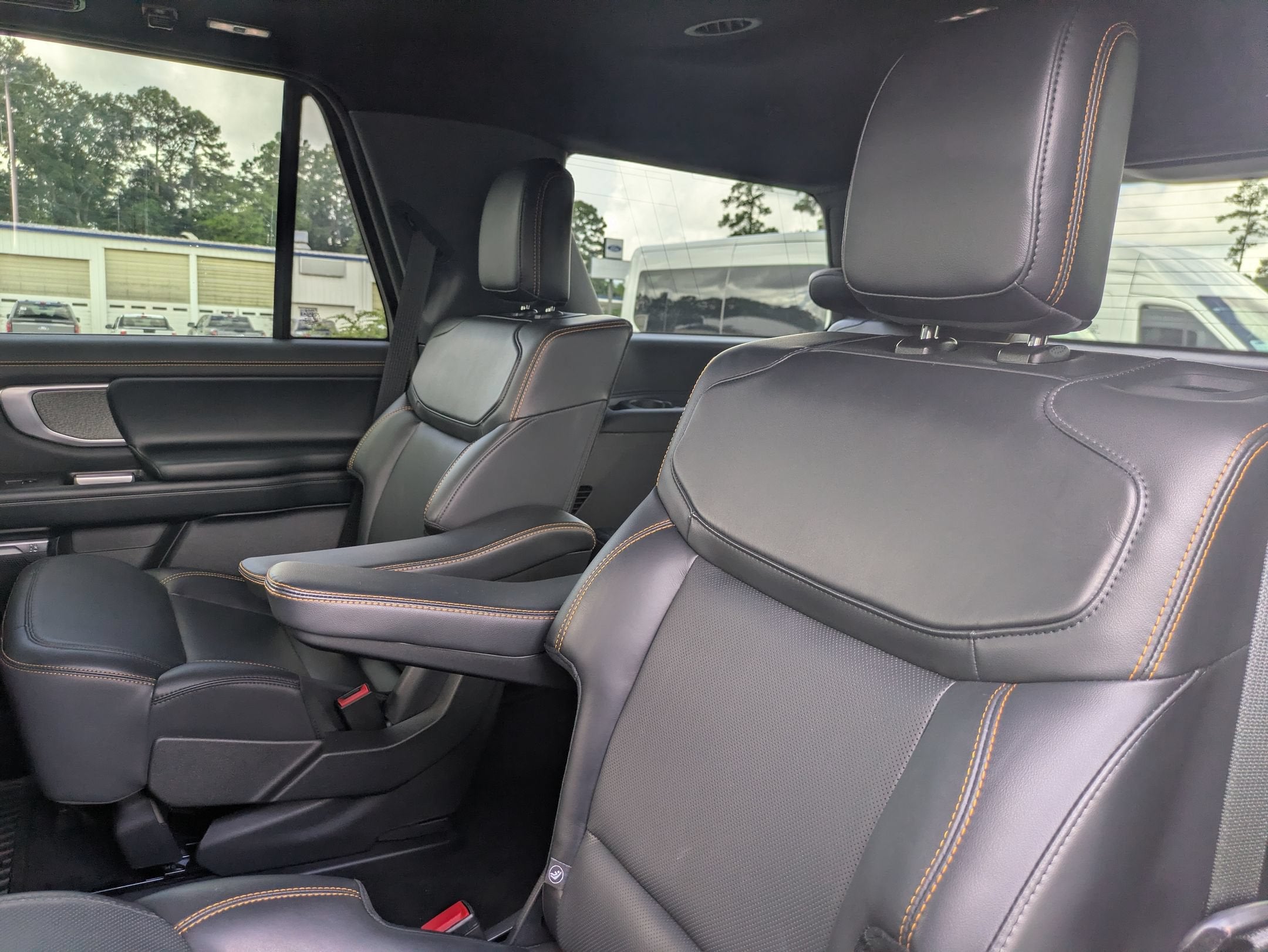 2025 Ford Expedition Tremor