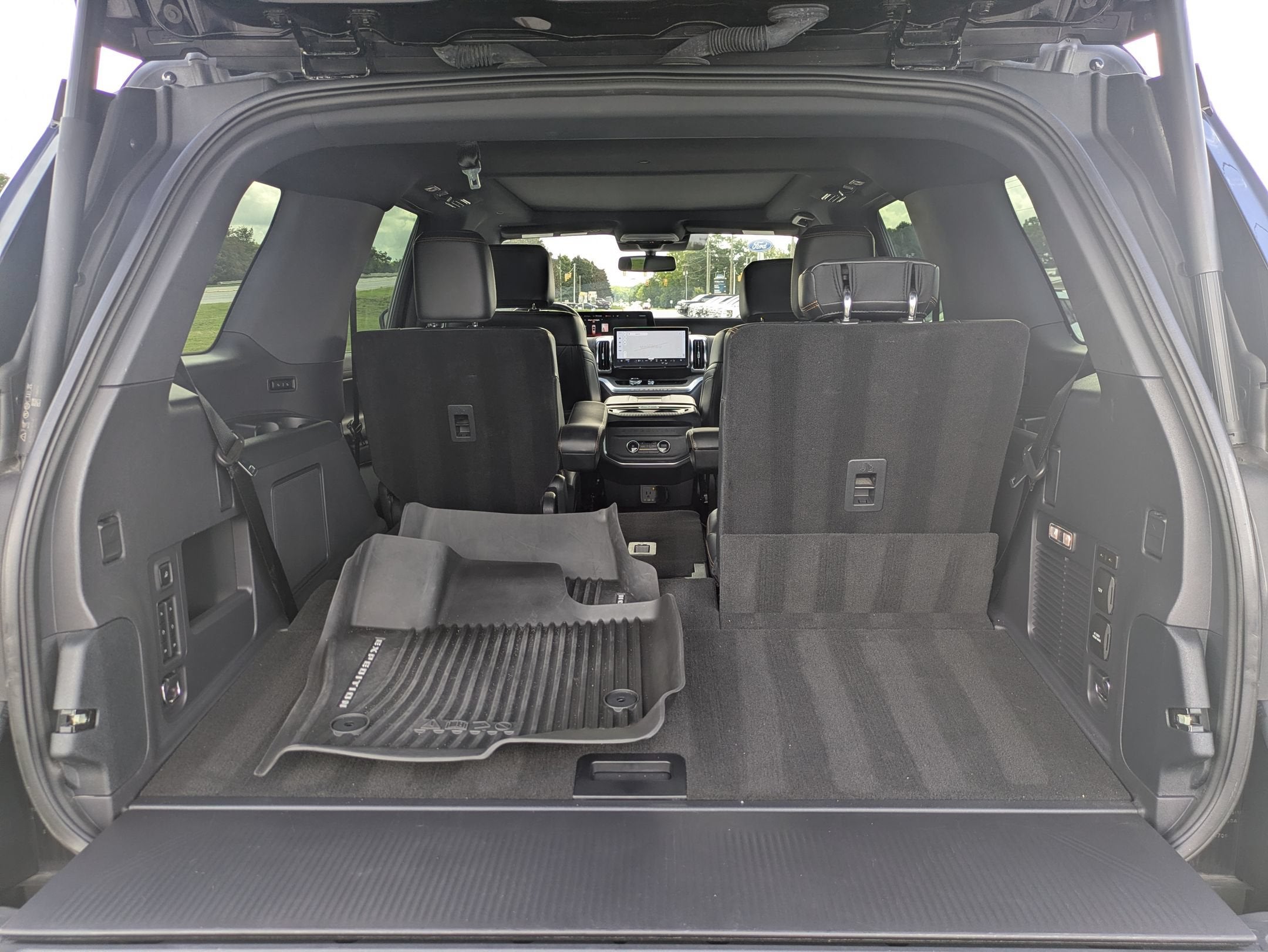 2025 Ford Expedition Tremor