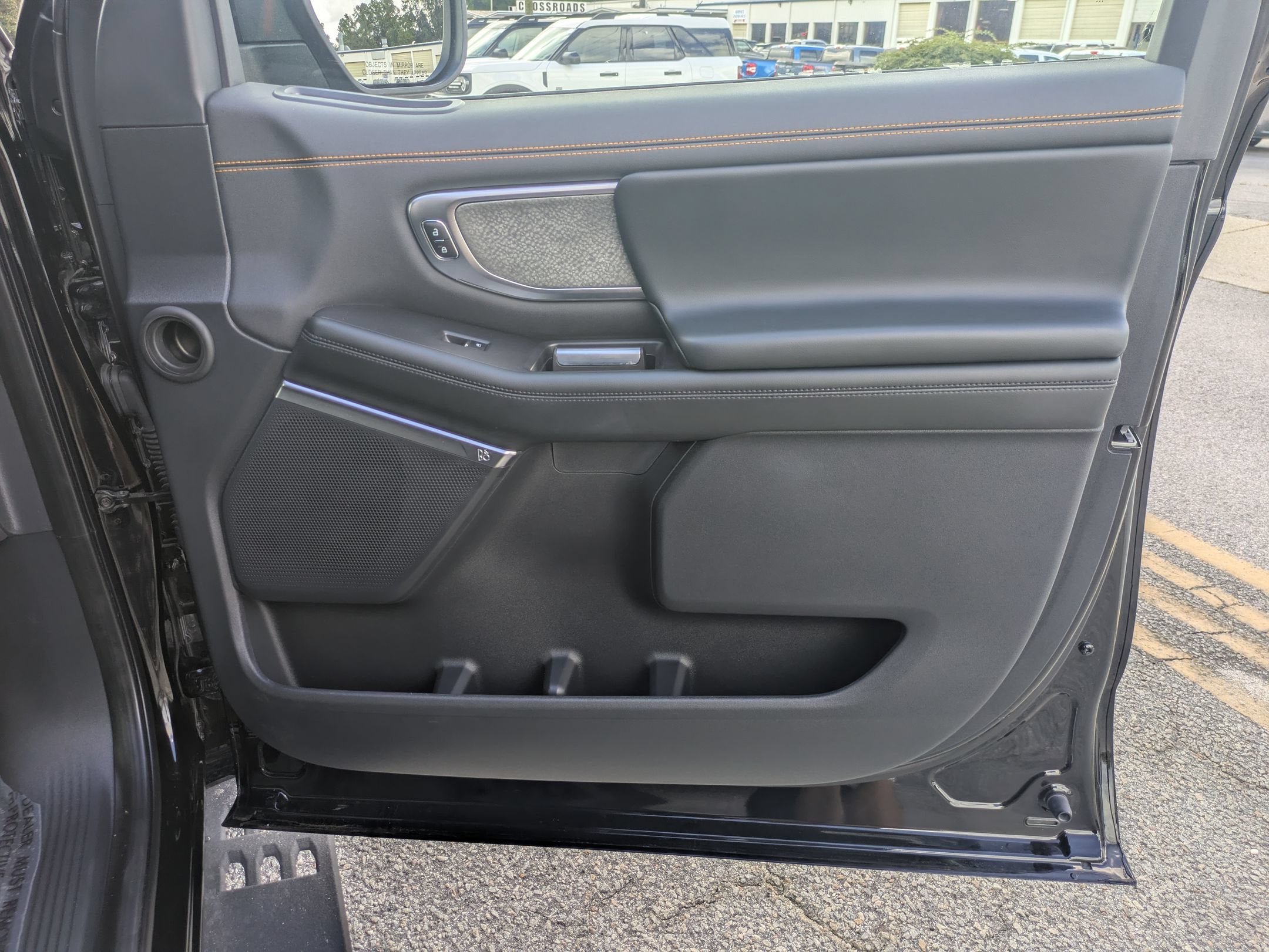 2025 Ford Expedition Tremor