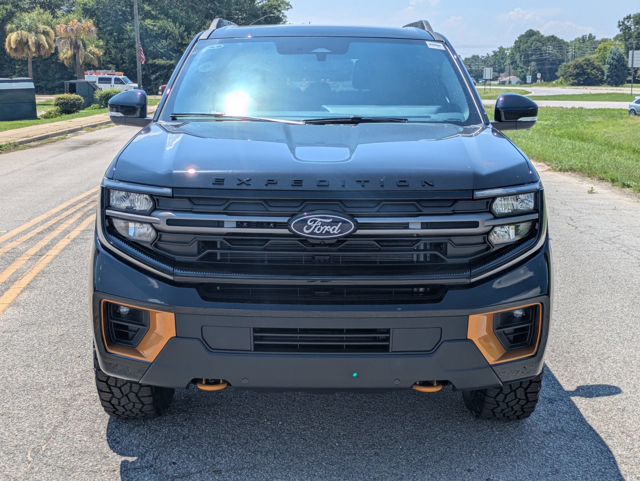 2027 Ford Expedition Tremor