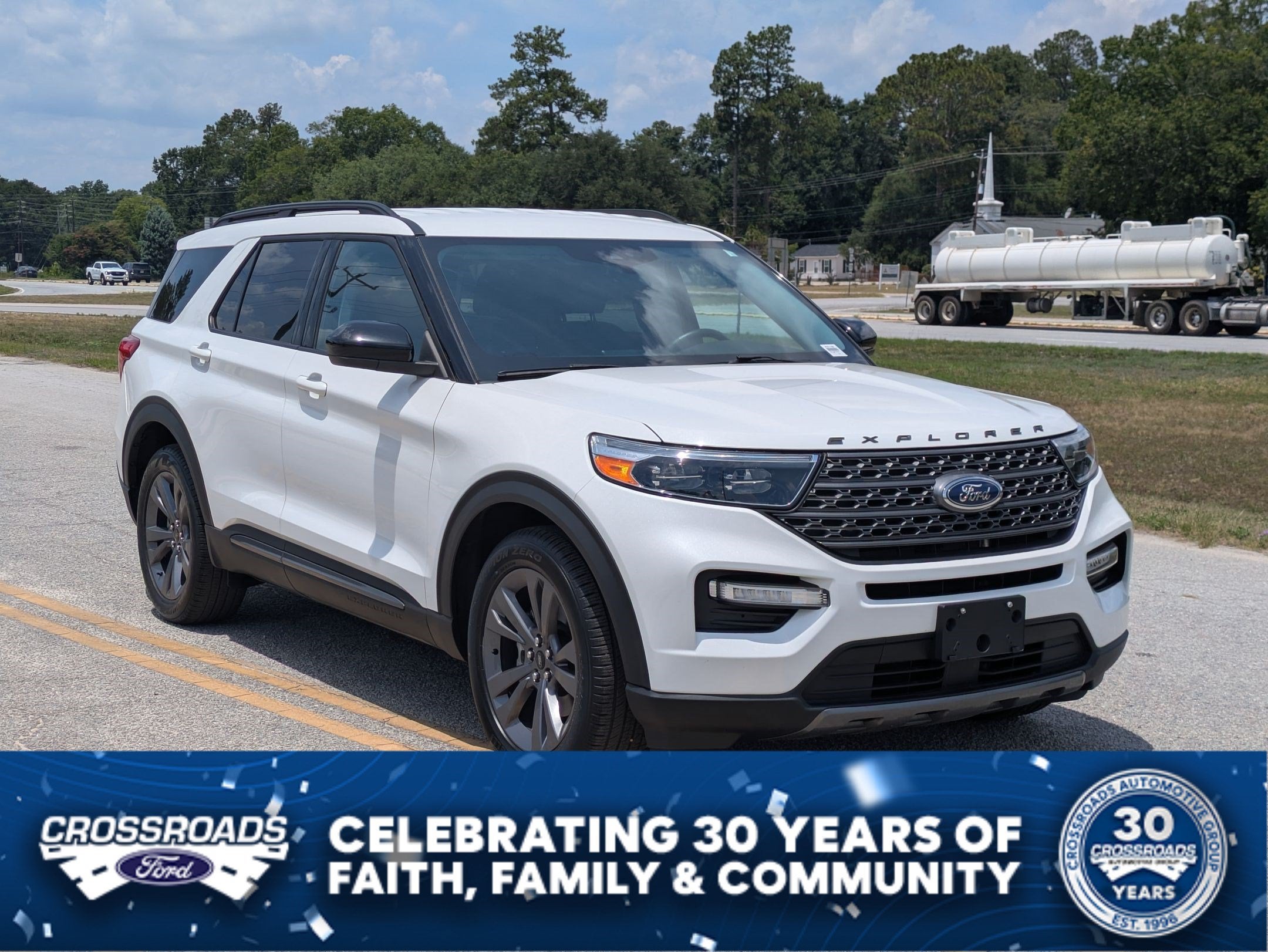 2023 Ford Explorer XLT
