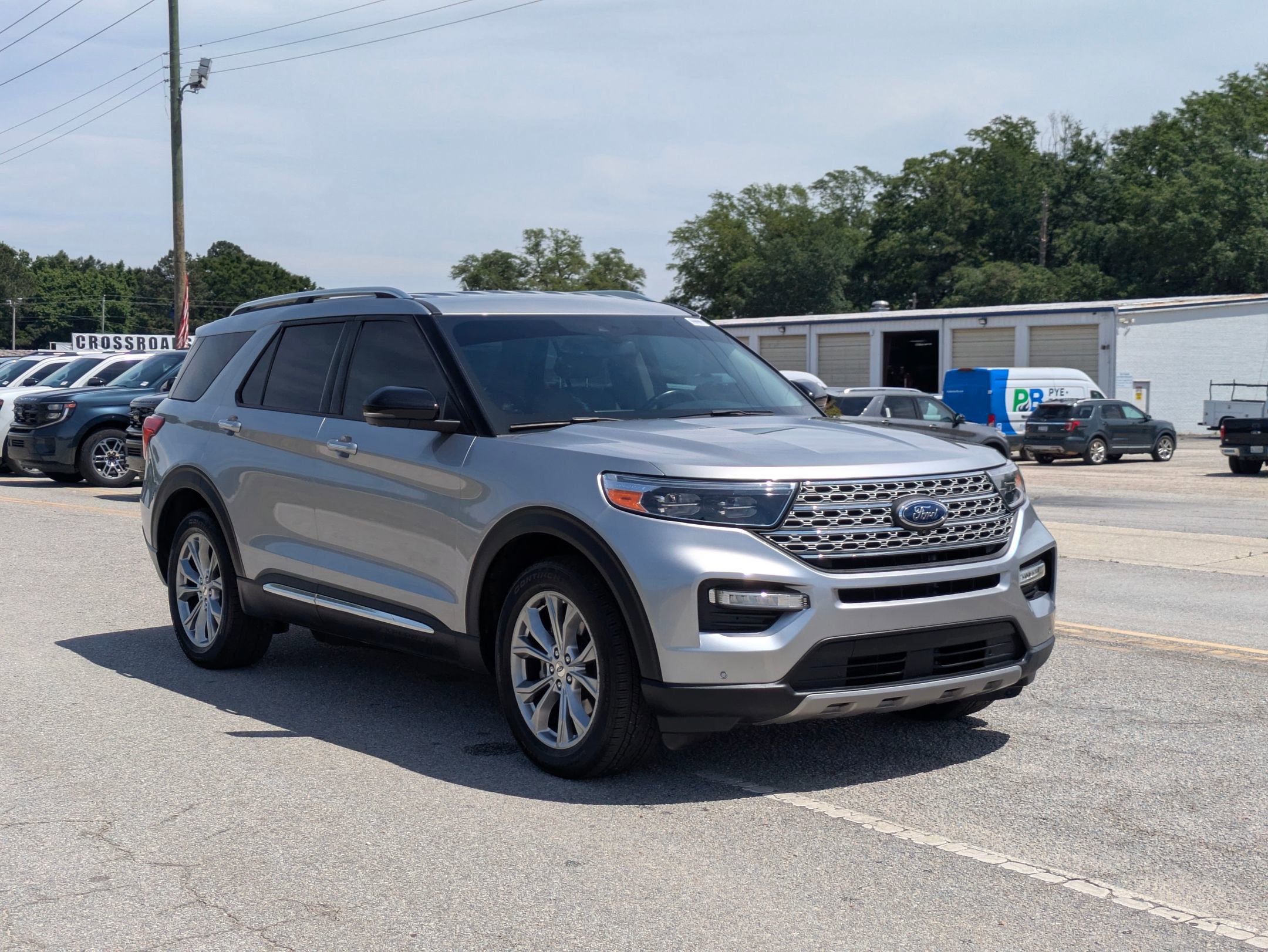 2021 Ford Explorer Limited 4WD's photo