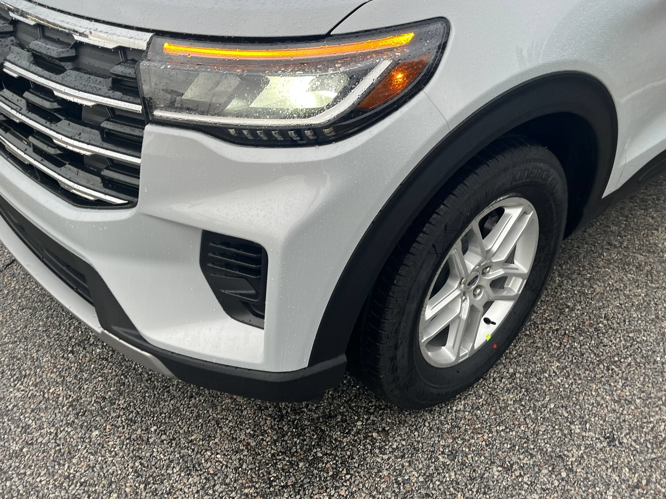 2026 Ford Explorer Active w/100A Pkg
