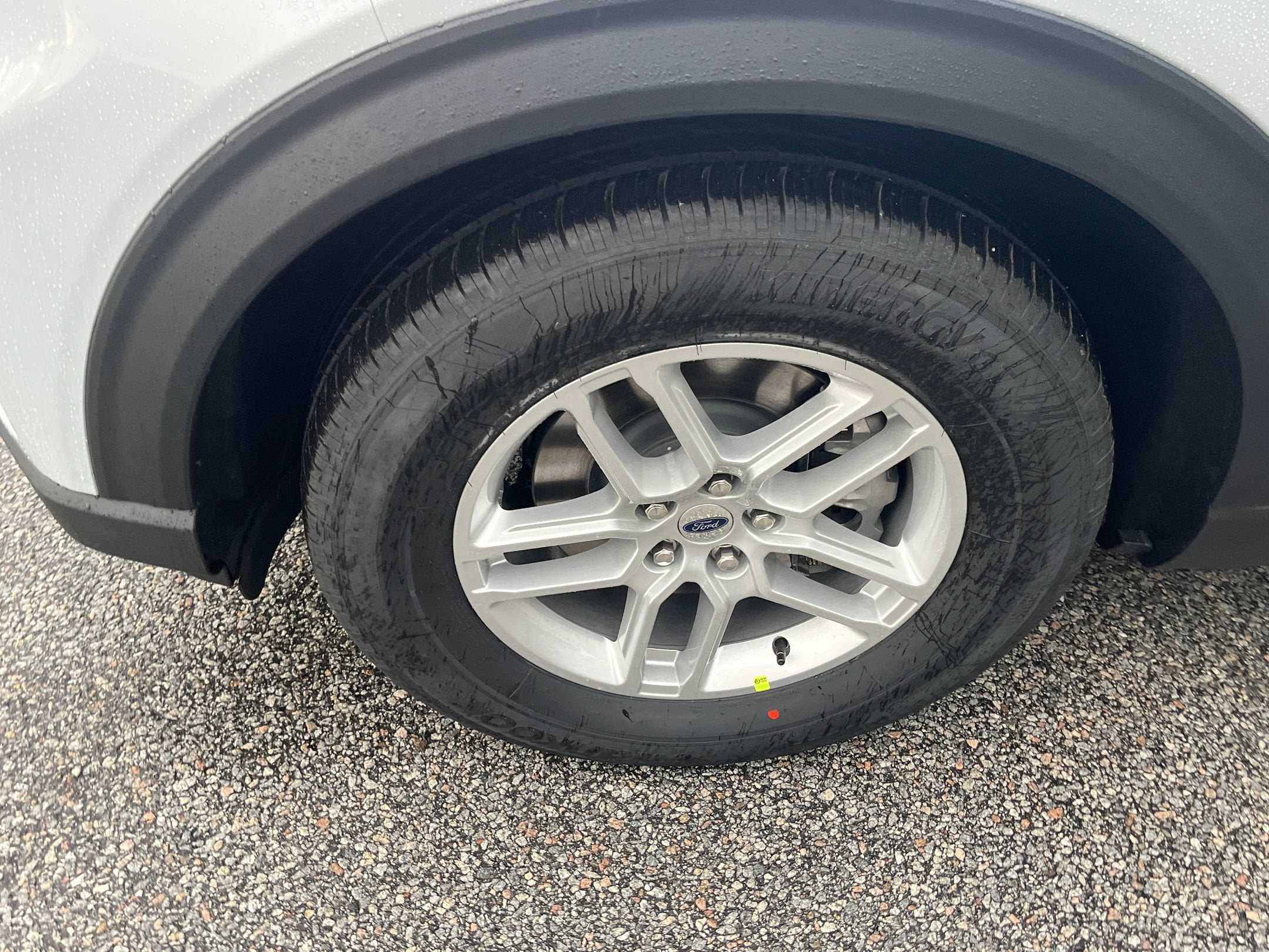 2026 Ford Explorer Active w/100A Pkg