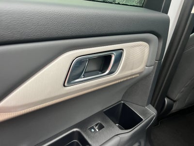 2026 Ford Explorer Active w/100A Pkg