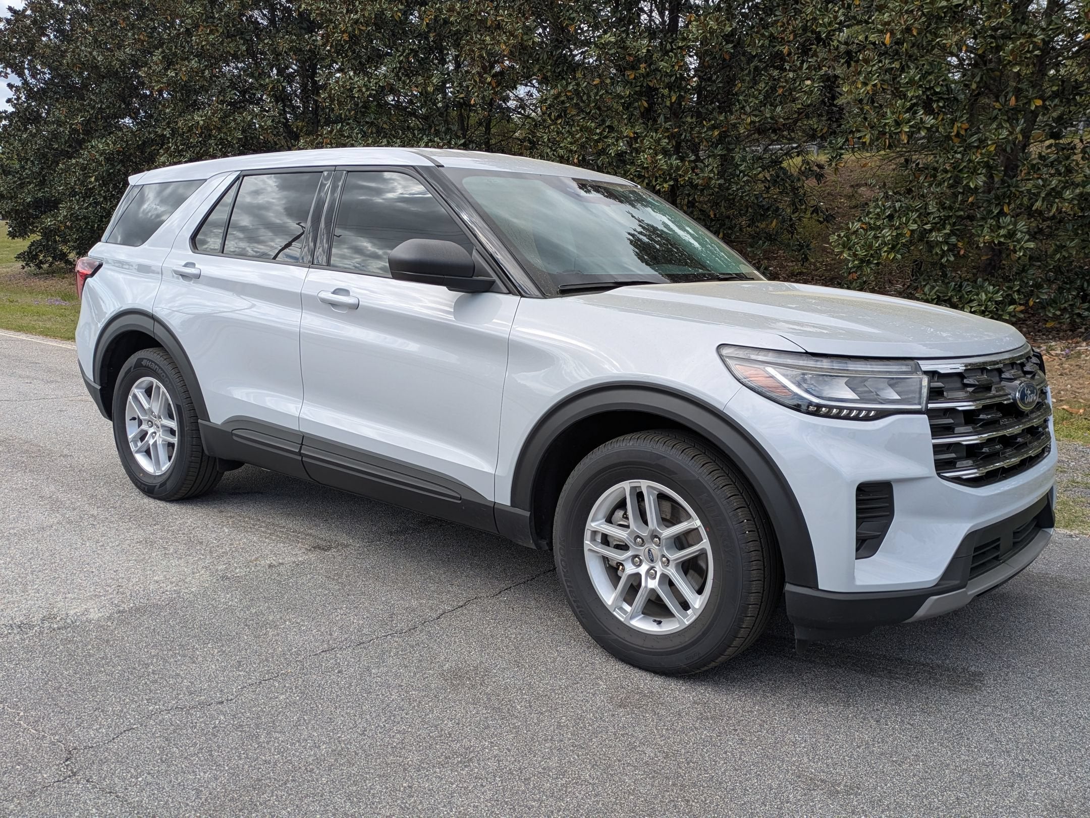 2026 Ford Explorer Active w/100A Pkg