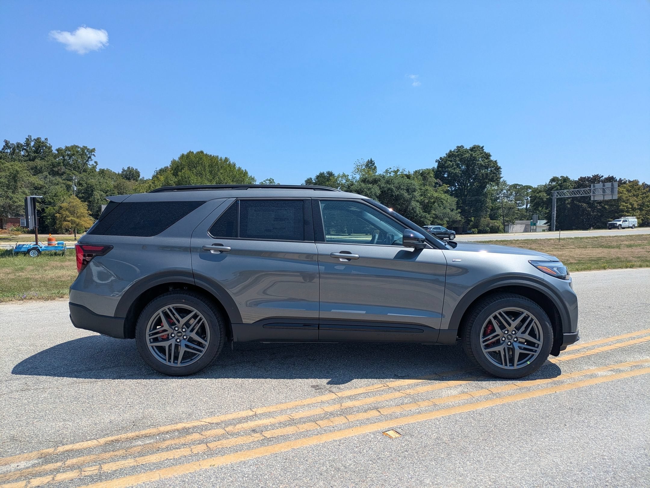 2026 Ford Explorer ST-Line