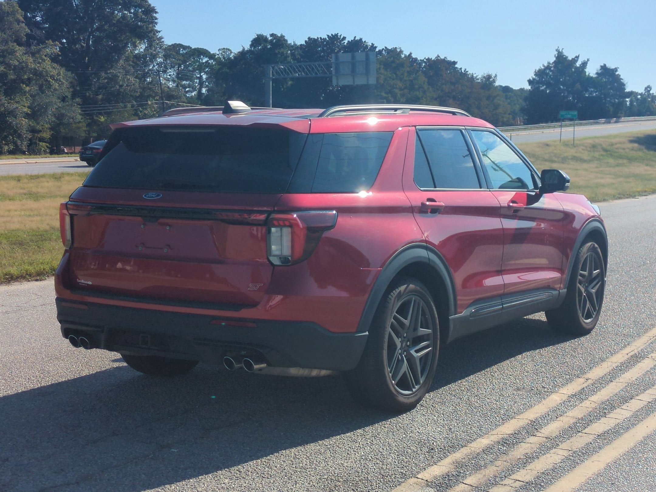 2025 Ford Explorer ST
