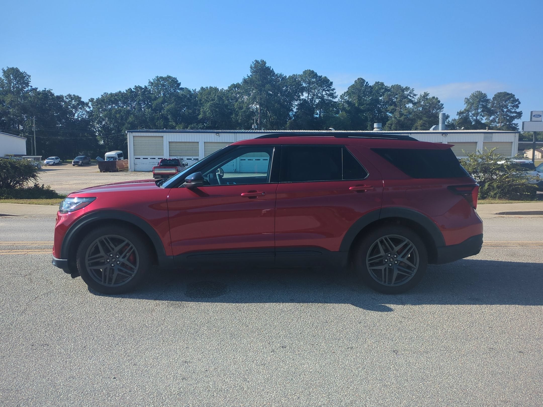 2025 Ford Explorer ST