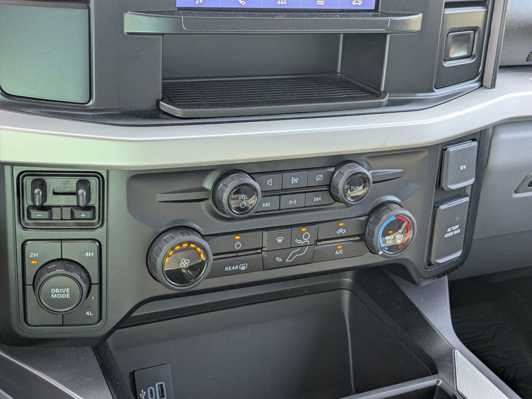 2024 Ford Super Duty F-250 SRW XLT