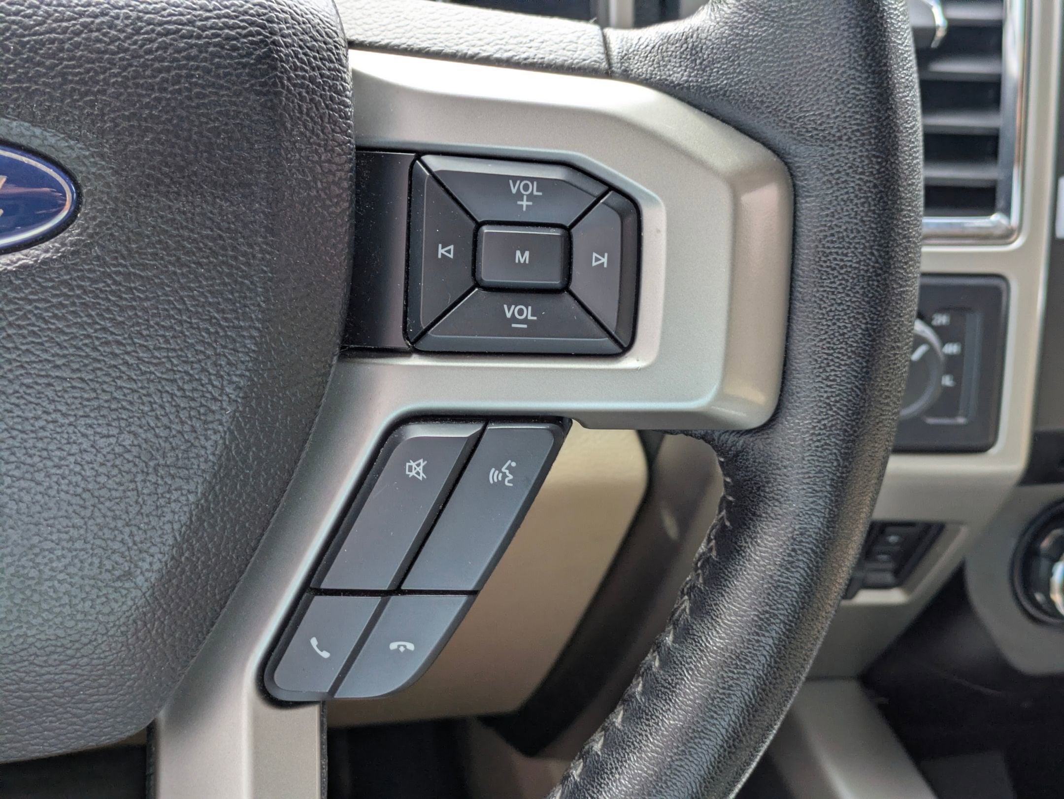 2018 Ford Super Duty F-250 SRW LARIAT
