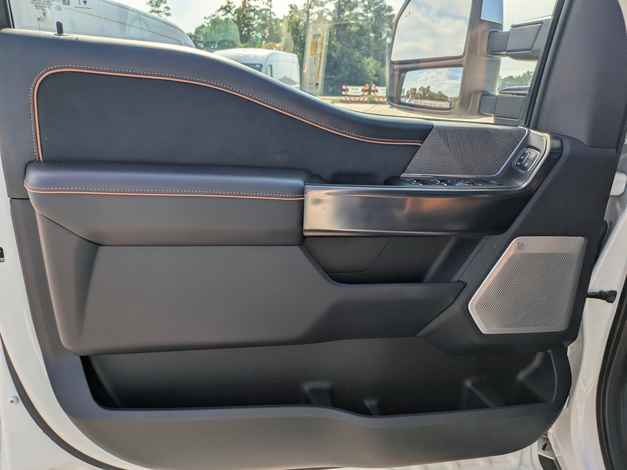 2024 Ford Super Duty F-250 SRW Platinum