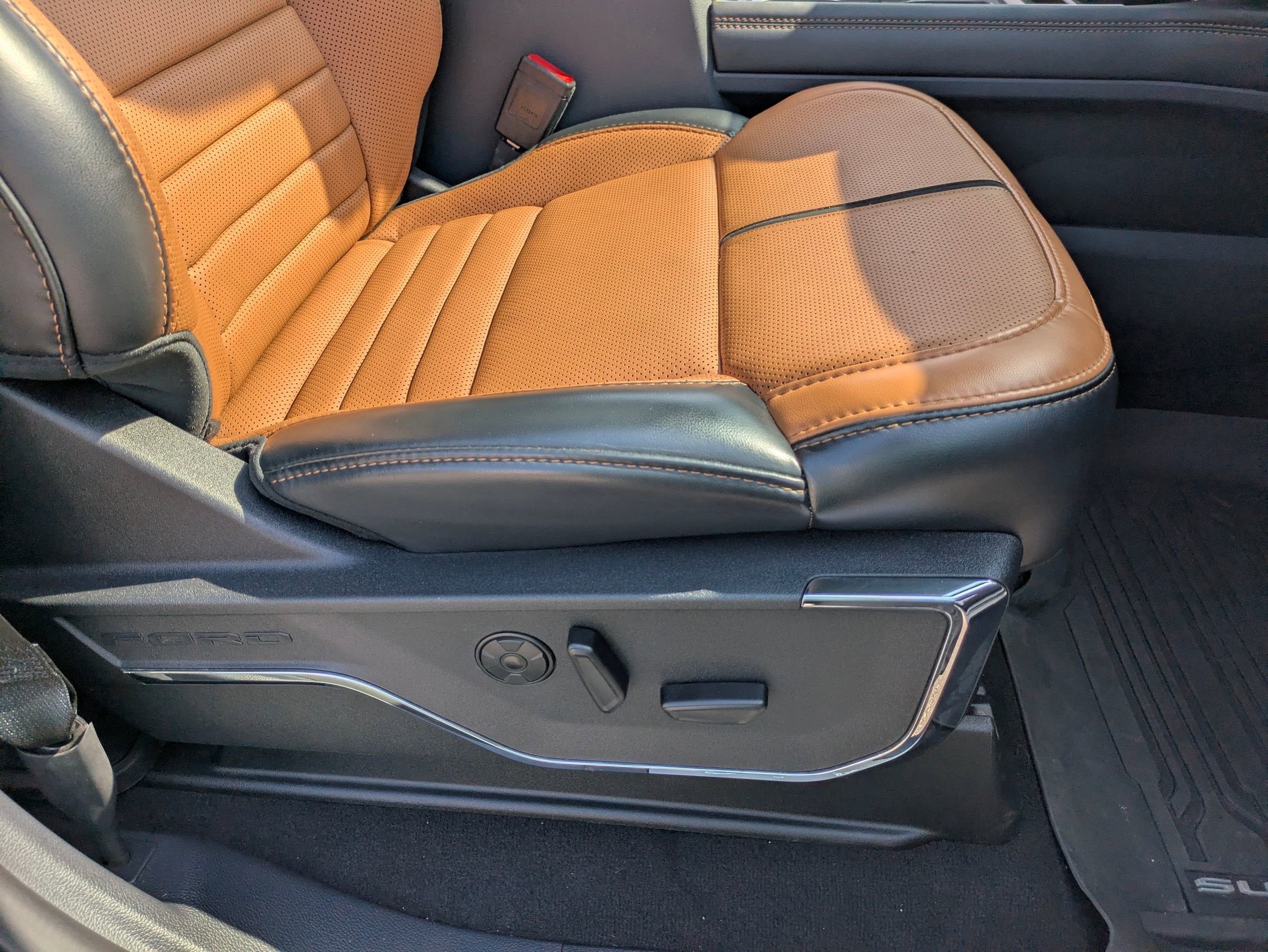 2024 Ford Super Duty F-250 SRW Platinum