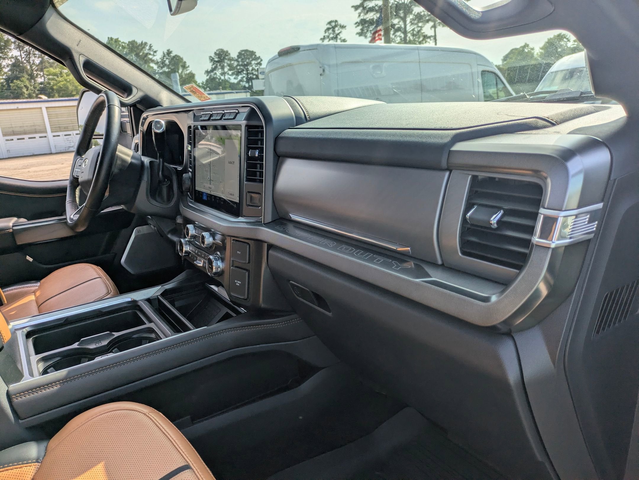 2024 Ford Super Duty F-250 SRW Platinum