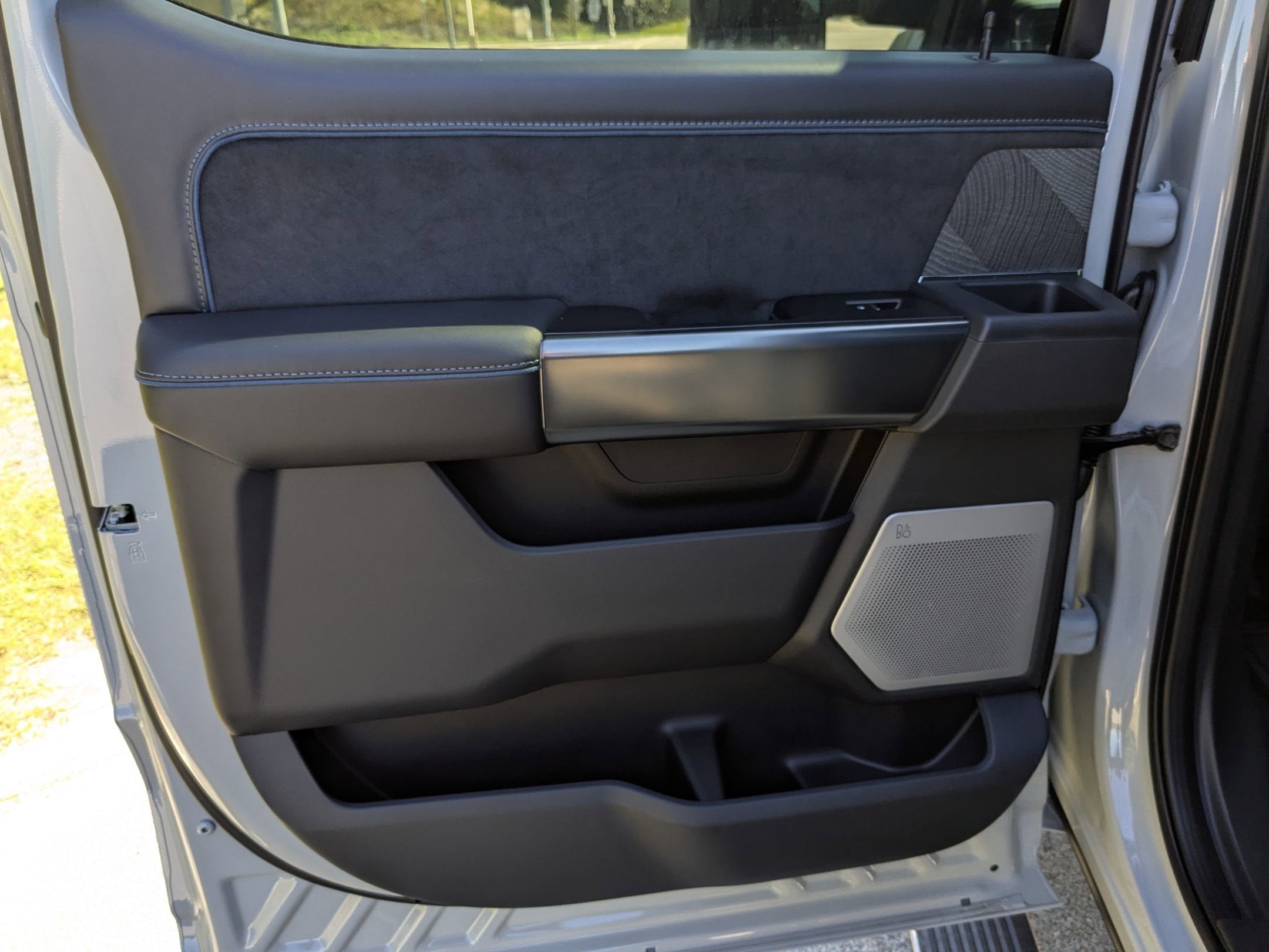 2025 Ford Super Duty F-250 SRW F-250® Platinum®