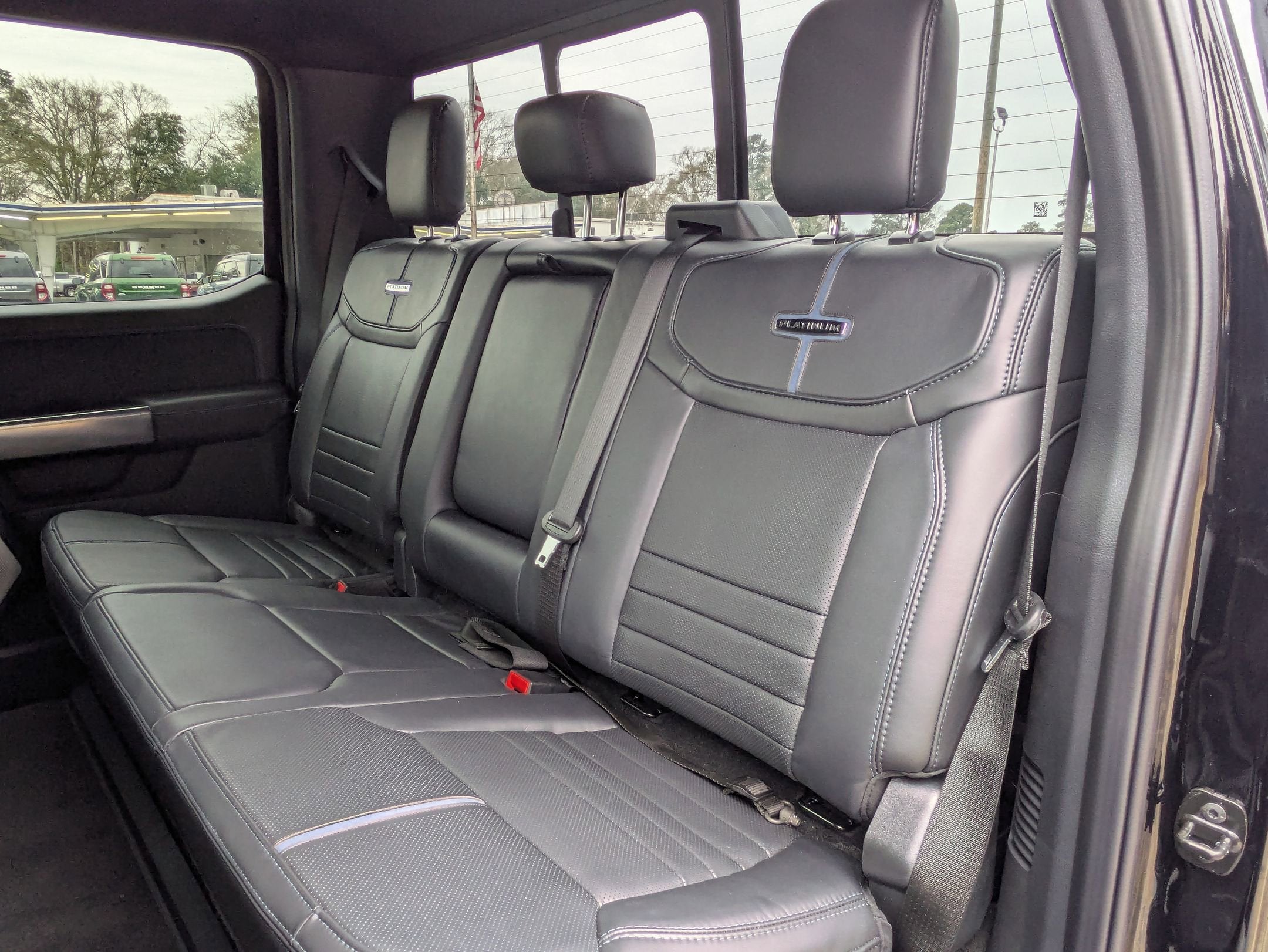 2025 Ford Super Duty F-250 SRW Platinum