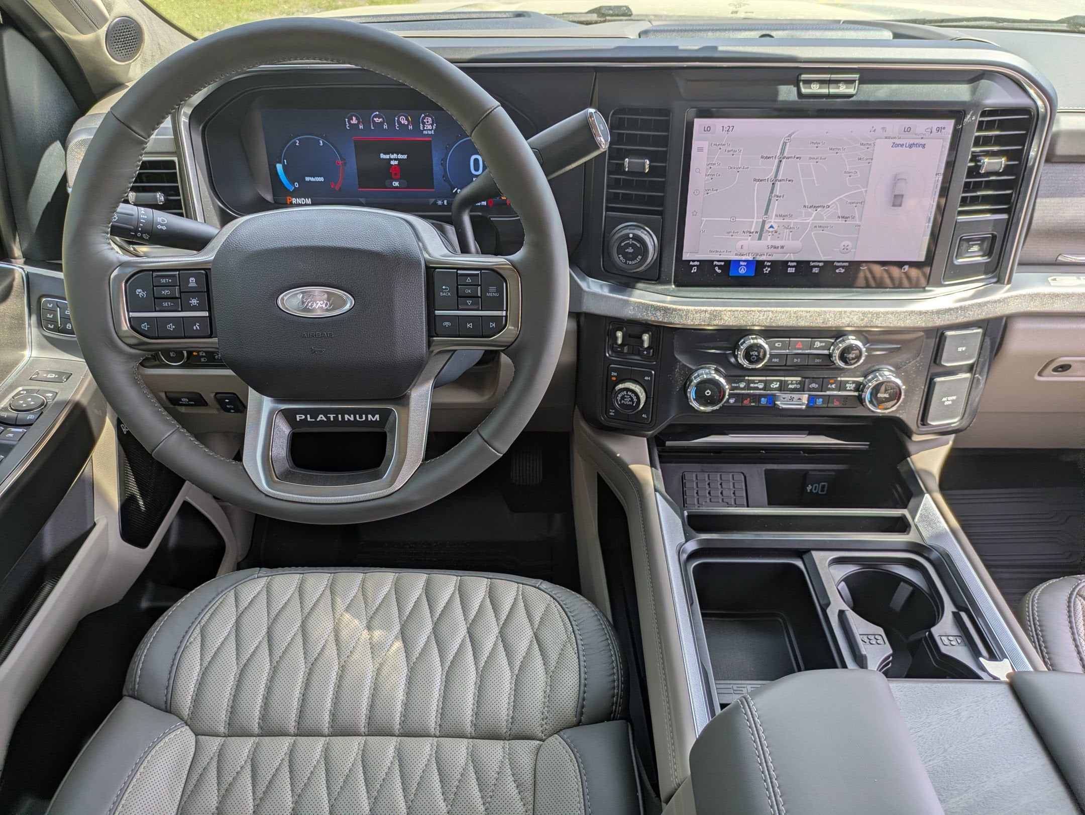 2026 Ford Super Duty F-350 SRW Platinum