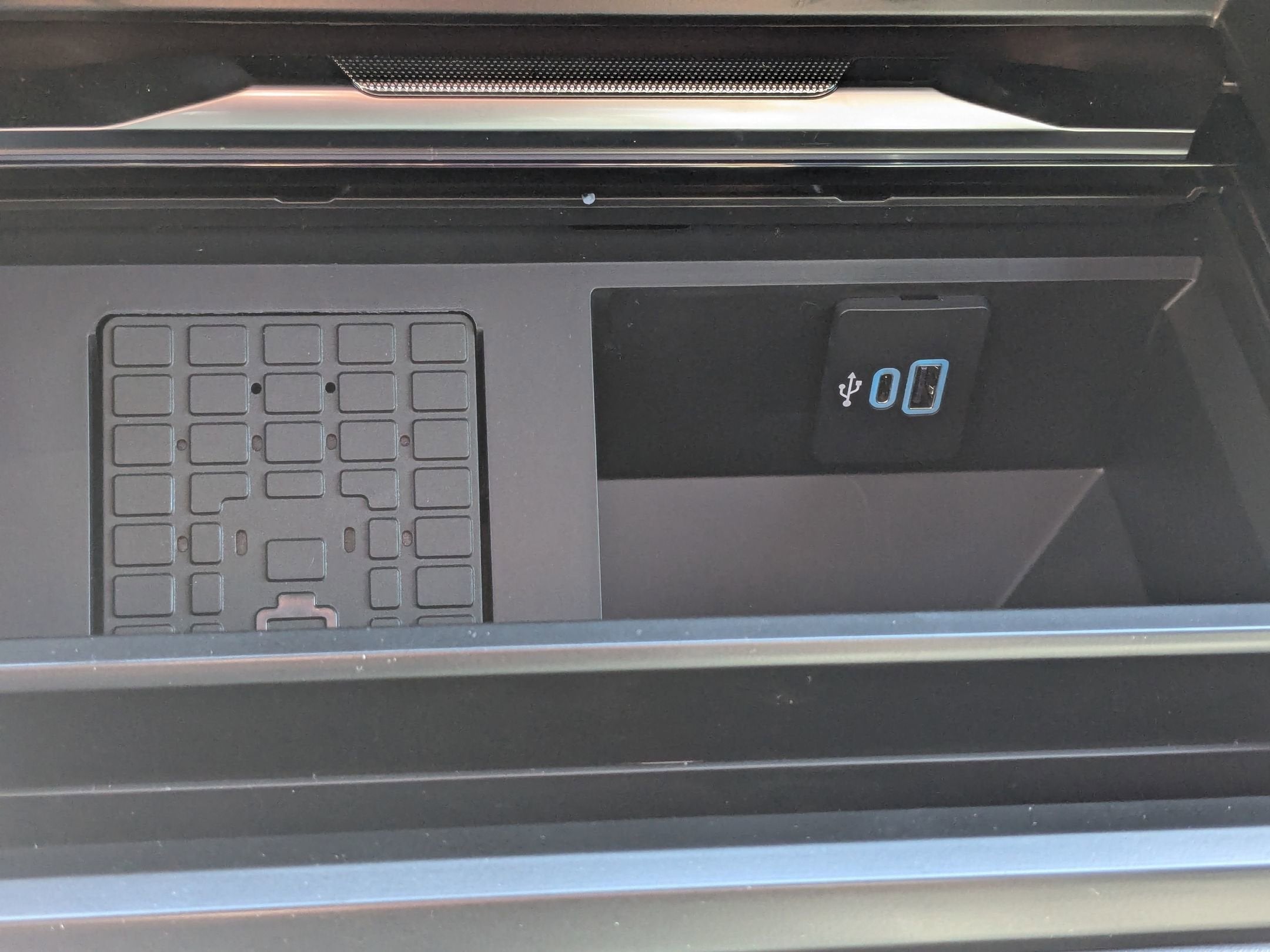 2026 Ford Super Duty F-350 SRW F-350® Platinum®