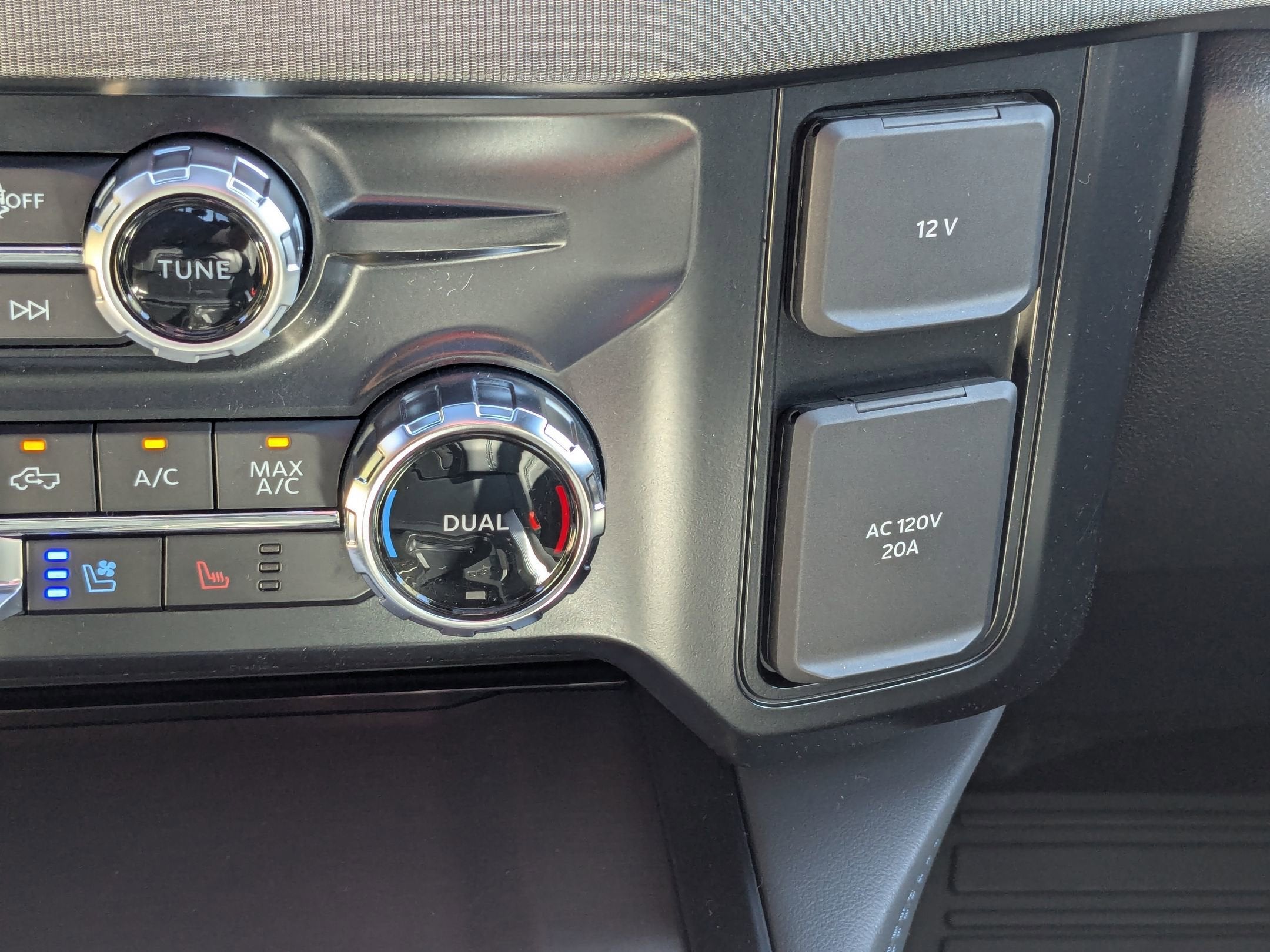 2026 Ford Super Duty F-350 SRW F-350® Platinum®