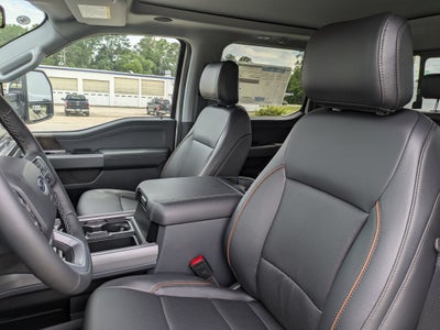 2026 Ford Super Duty F-350 SRW F-350® Lariat®