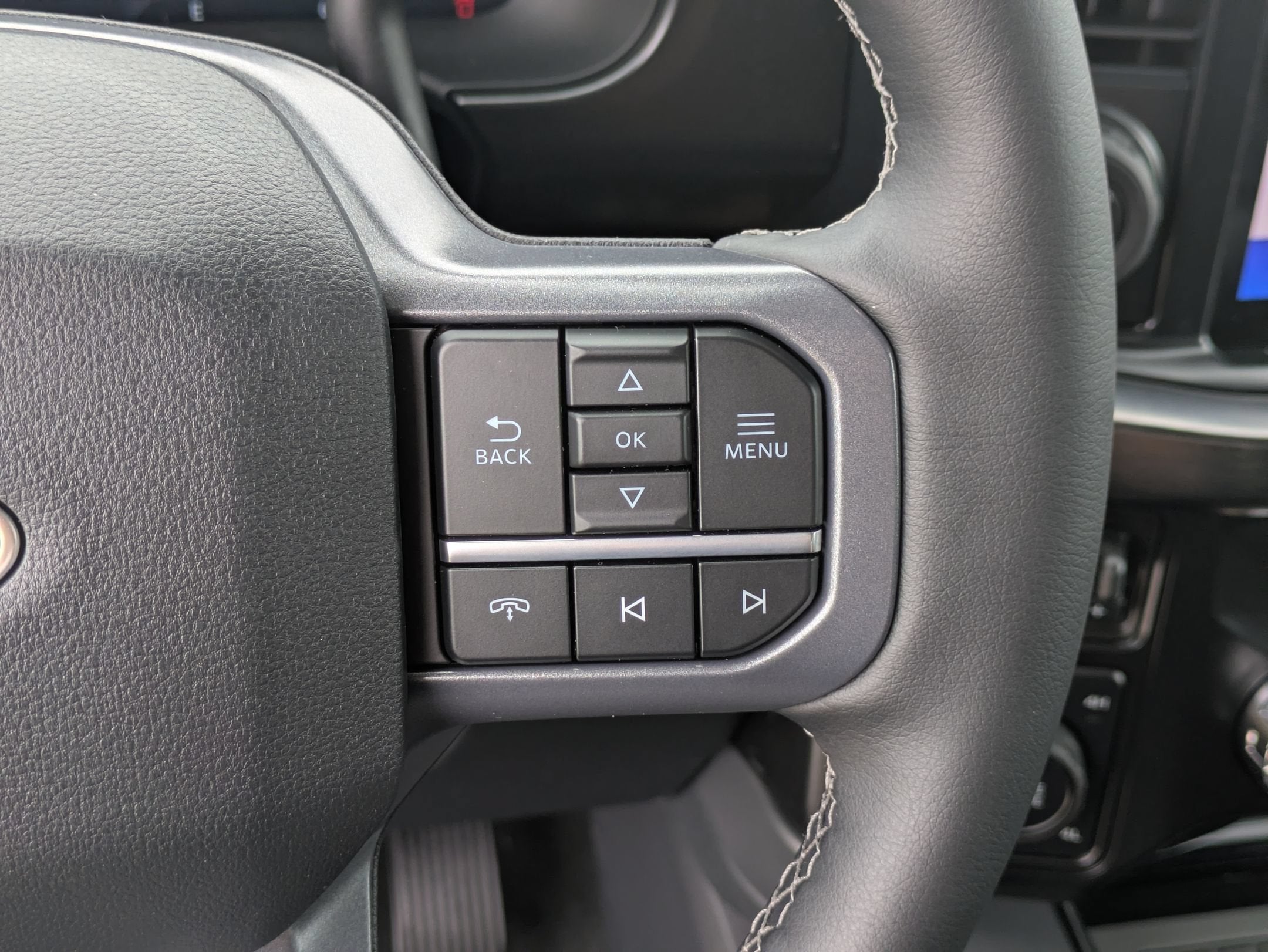 2026 Ford Super Duty F-350 SRW F-350® Lariat®