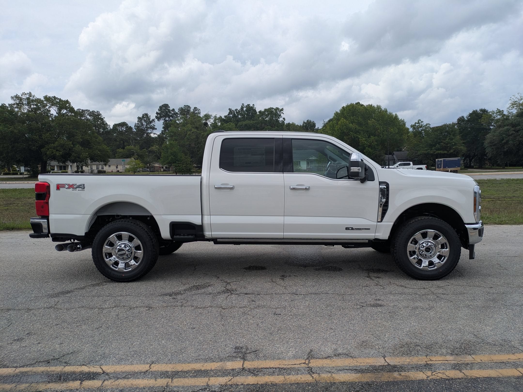 2026 Ford Super Duty F-350 SRW F-350® Lariat®