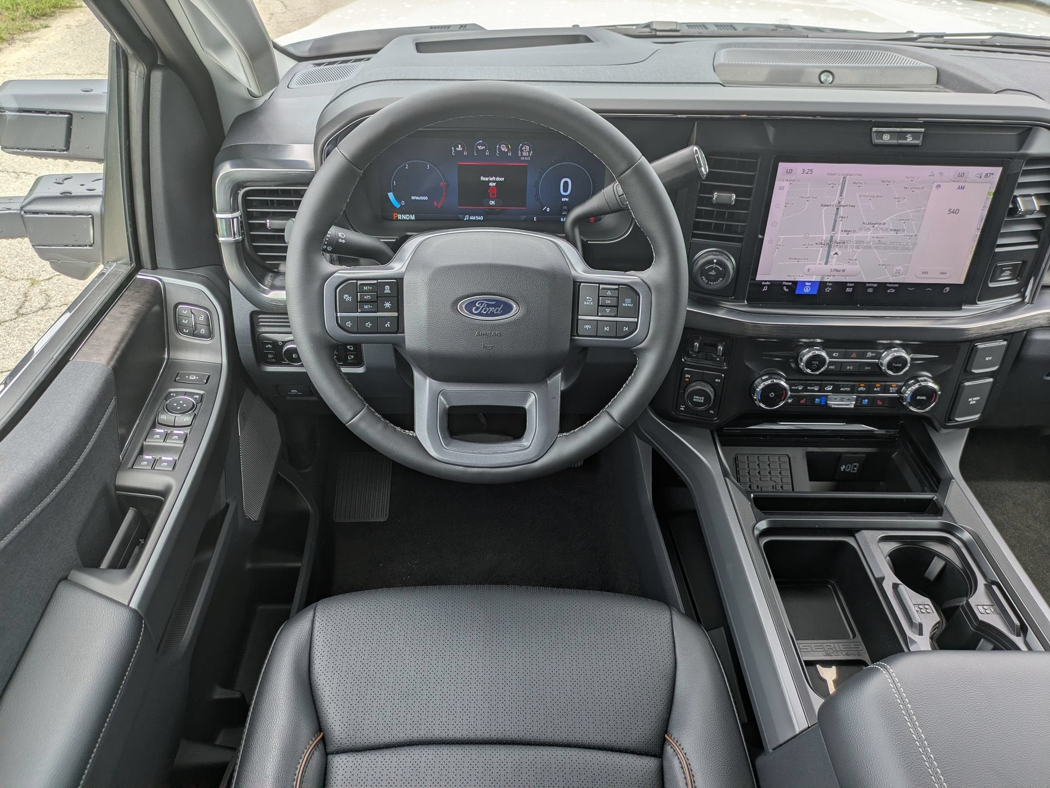 2026 Ford Super Duty F-350 SRW F-350® Lariat®