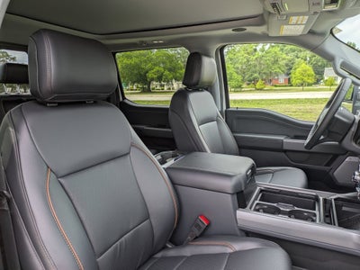 2026 Ford Super Duty F-350 SRW F-350® Lariat®