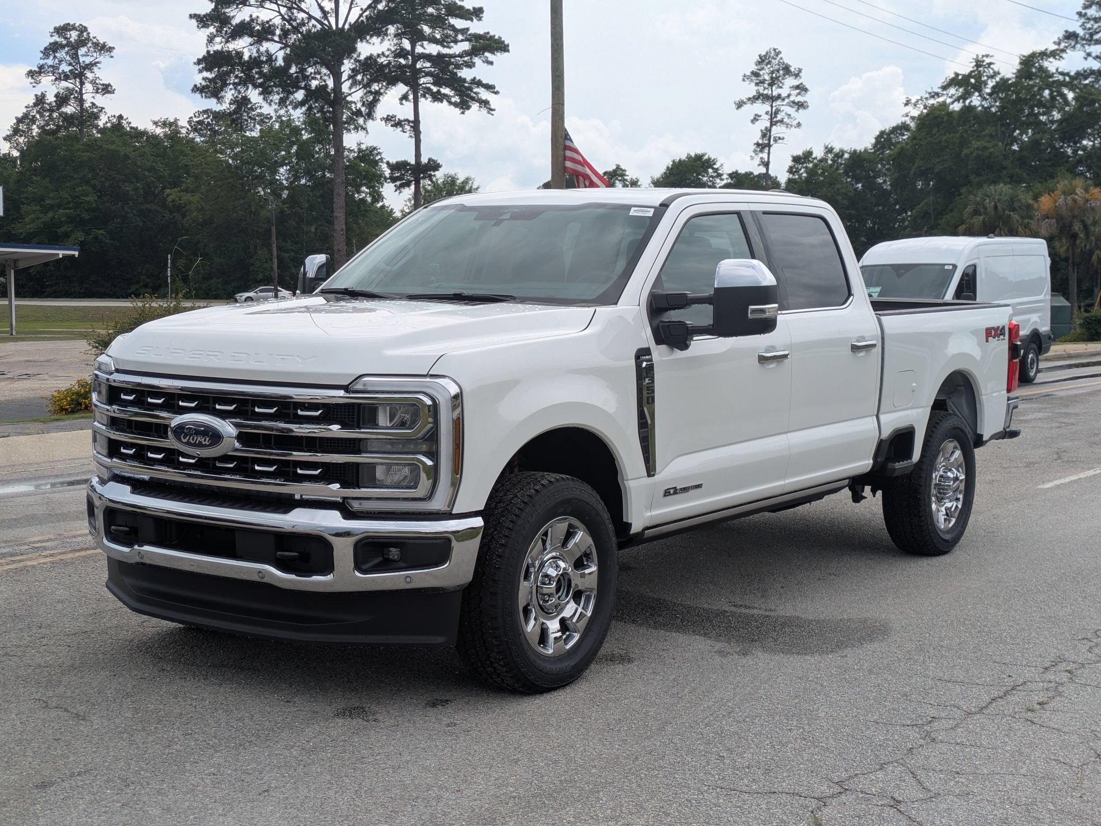 2026 Ford Super Duty F-350 SRW F-350® Lariat®